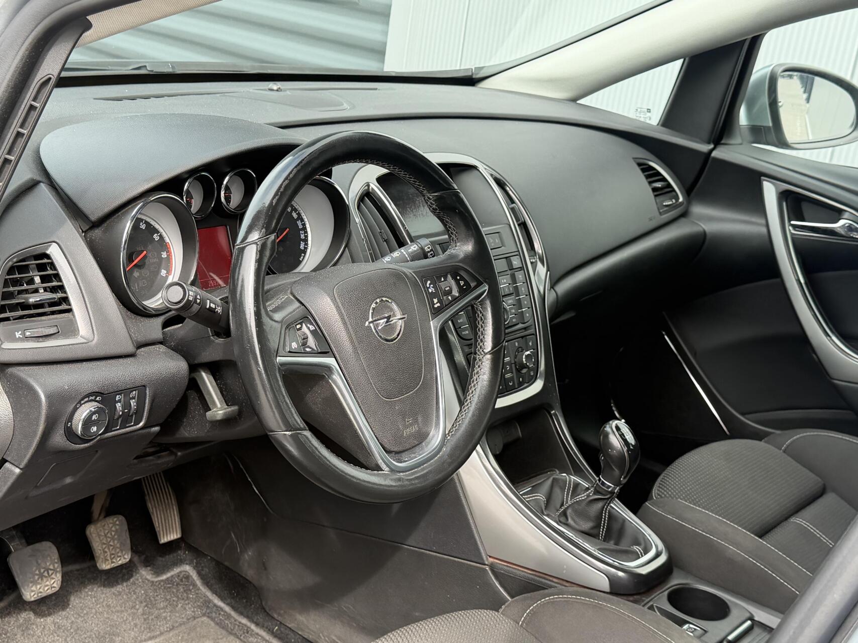 Foto van Opel Astra Sports Tourer