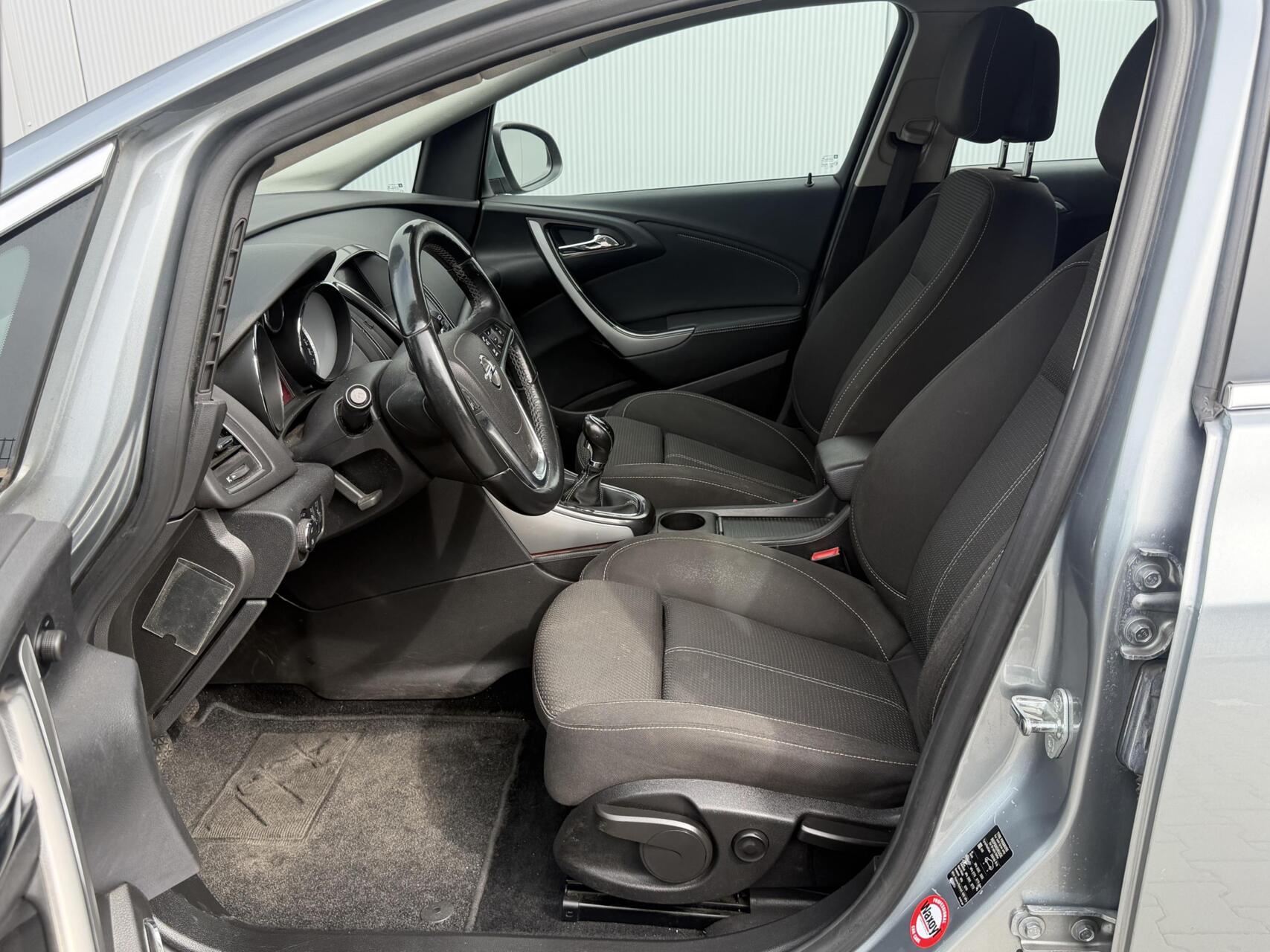 Foto van Opel Astra Sports Tourer