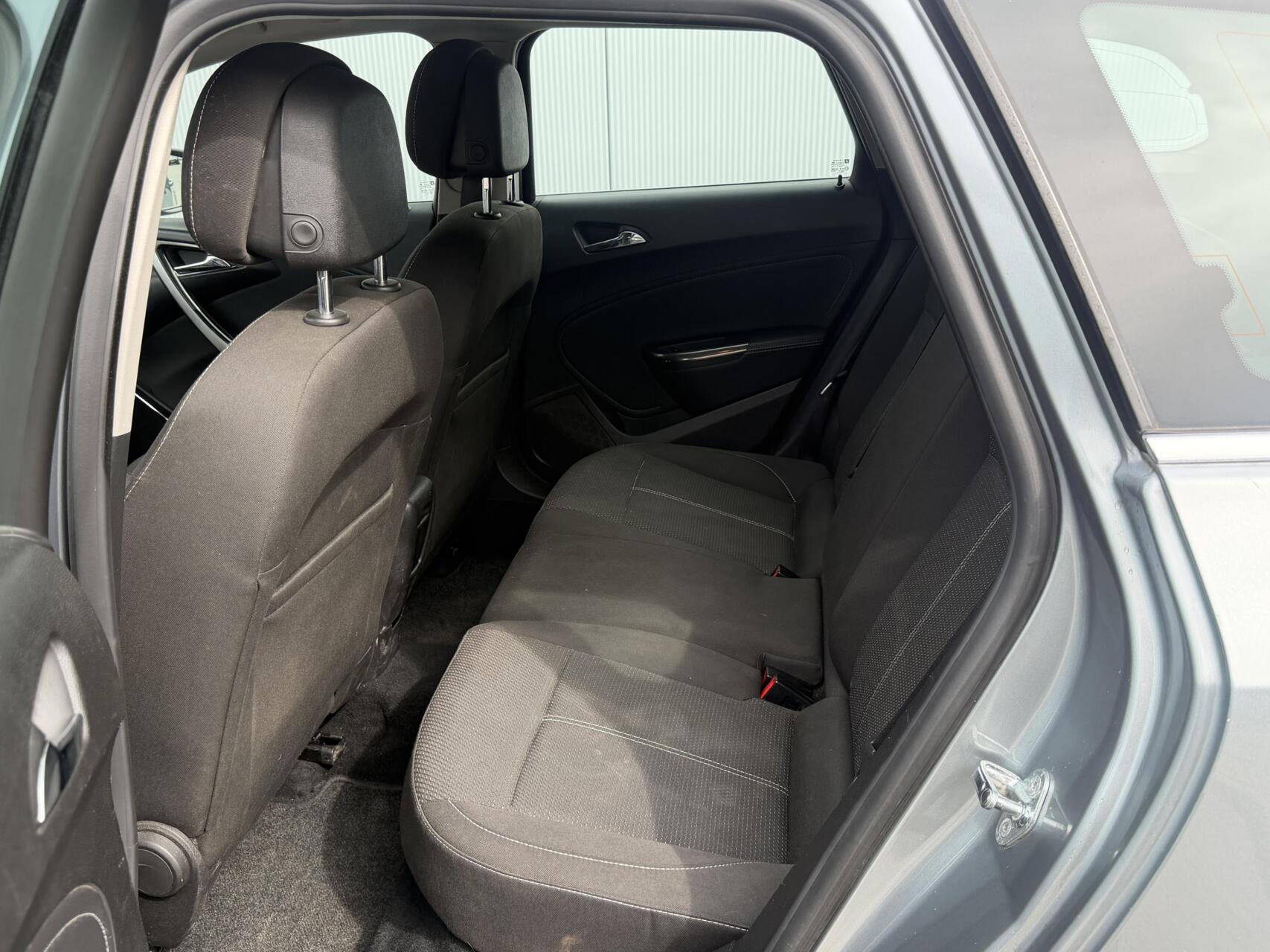 Foto van Opel Astra Sports Tourer