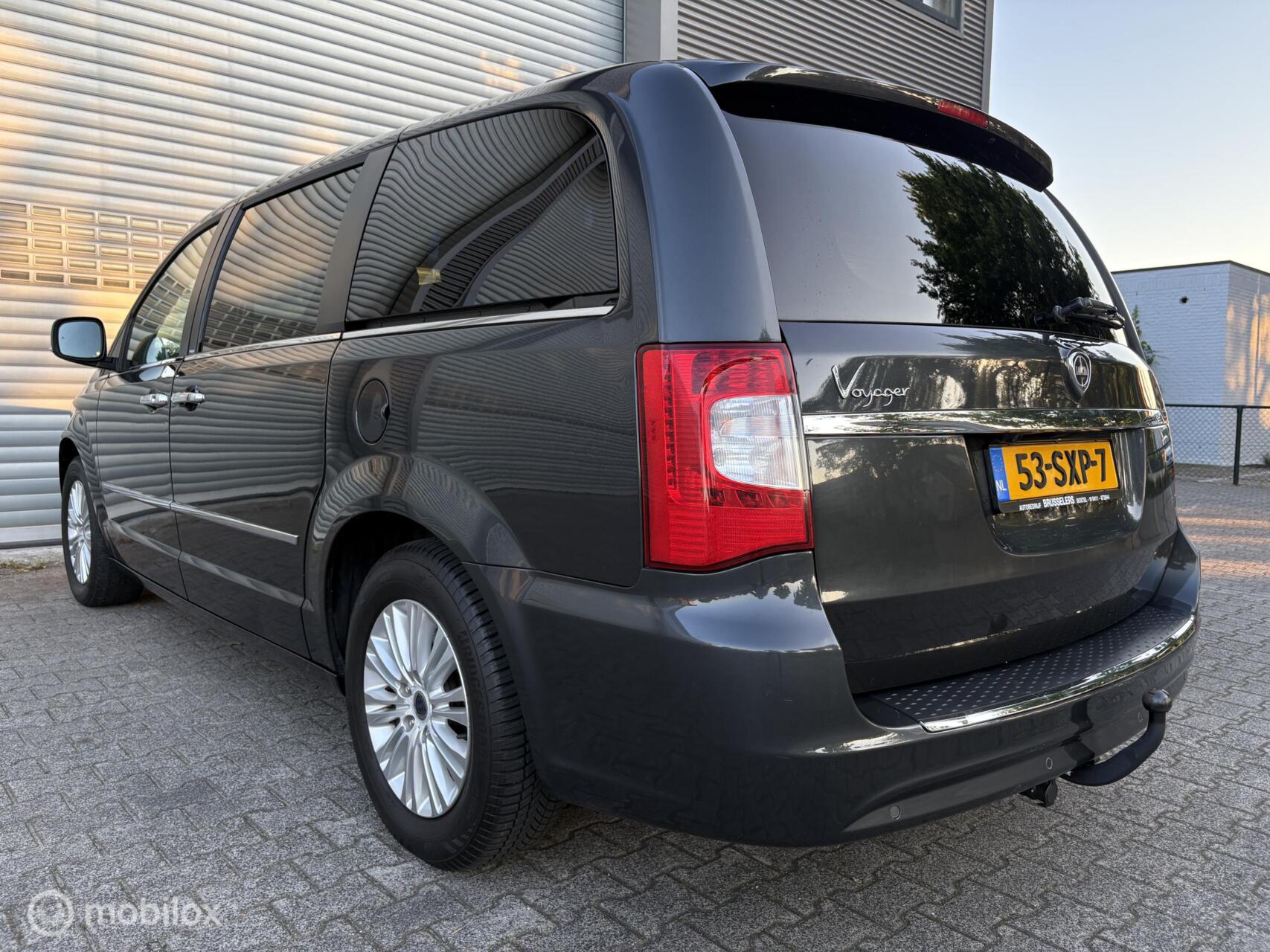 Foto van Lancia Voyager