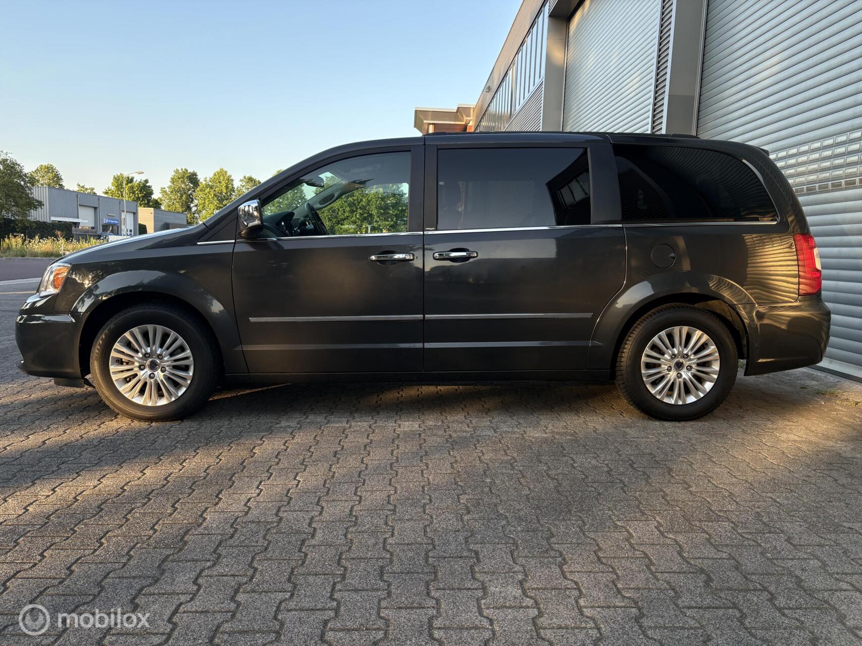 Foto van Lancia Voyager