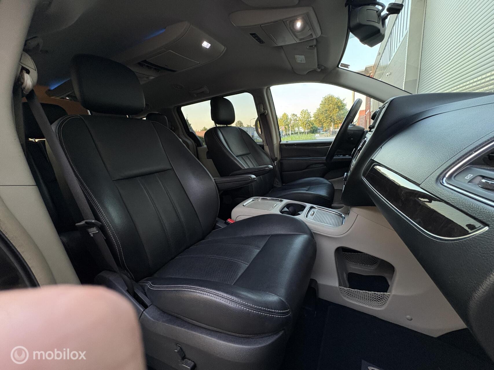 Foto van Lancia Voyager