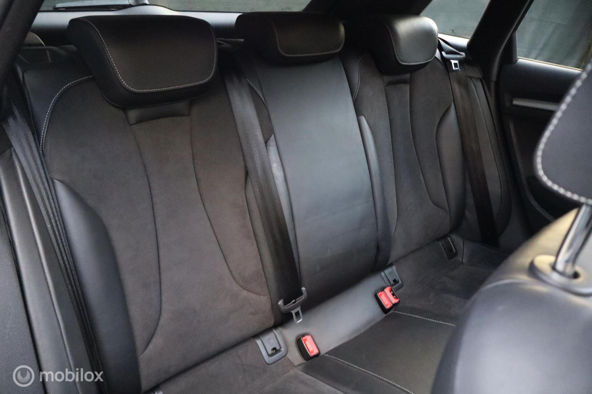 Foto van Audi S3 Sportback
