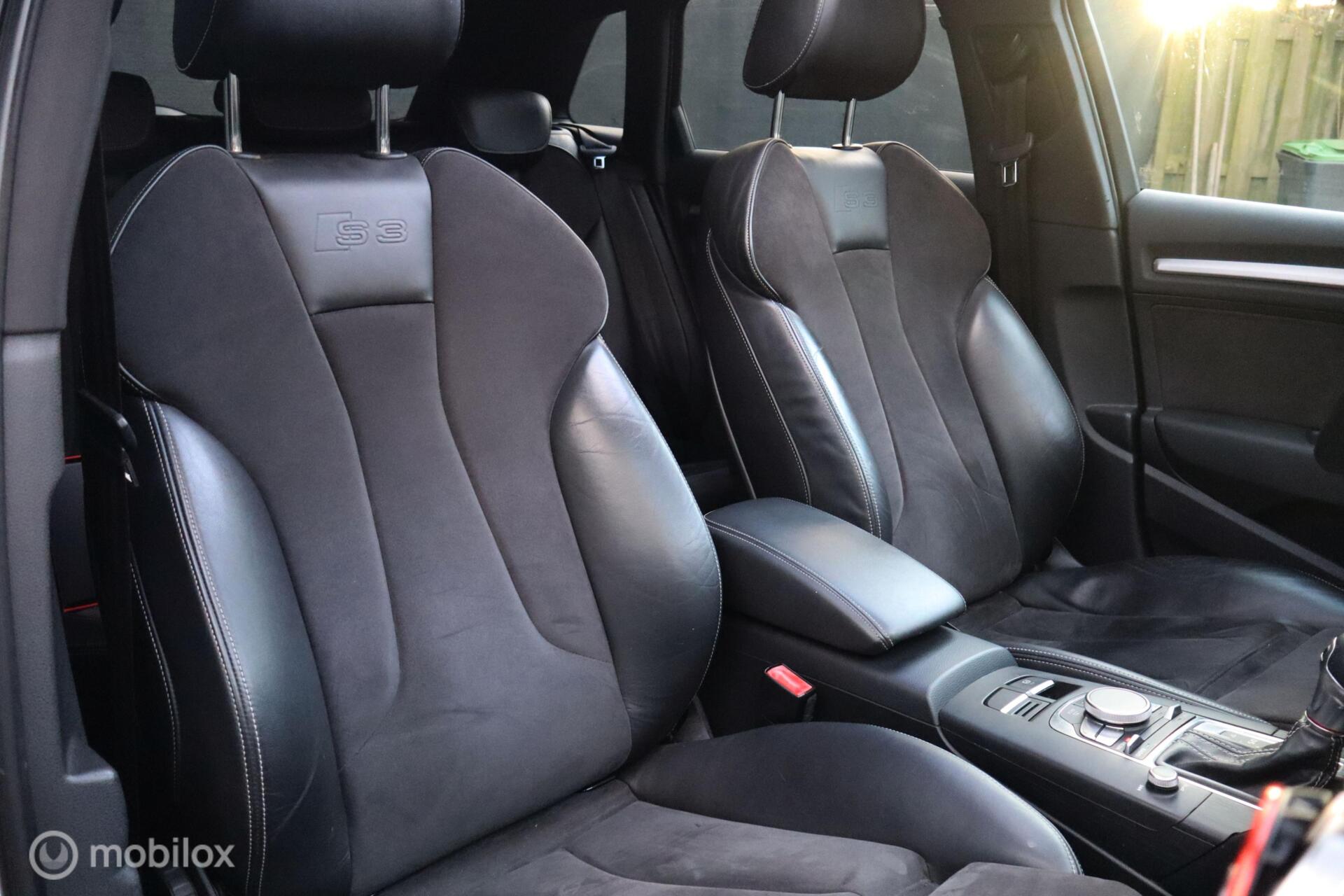 Foto van Audi S3 Sportback
