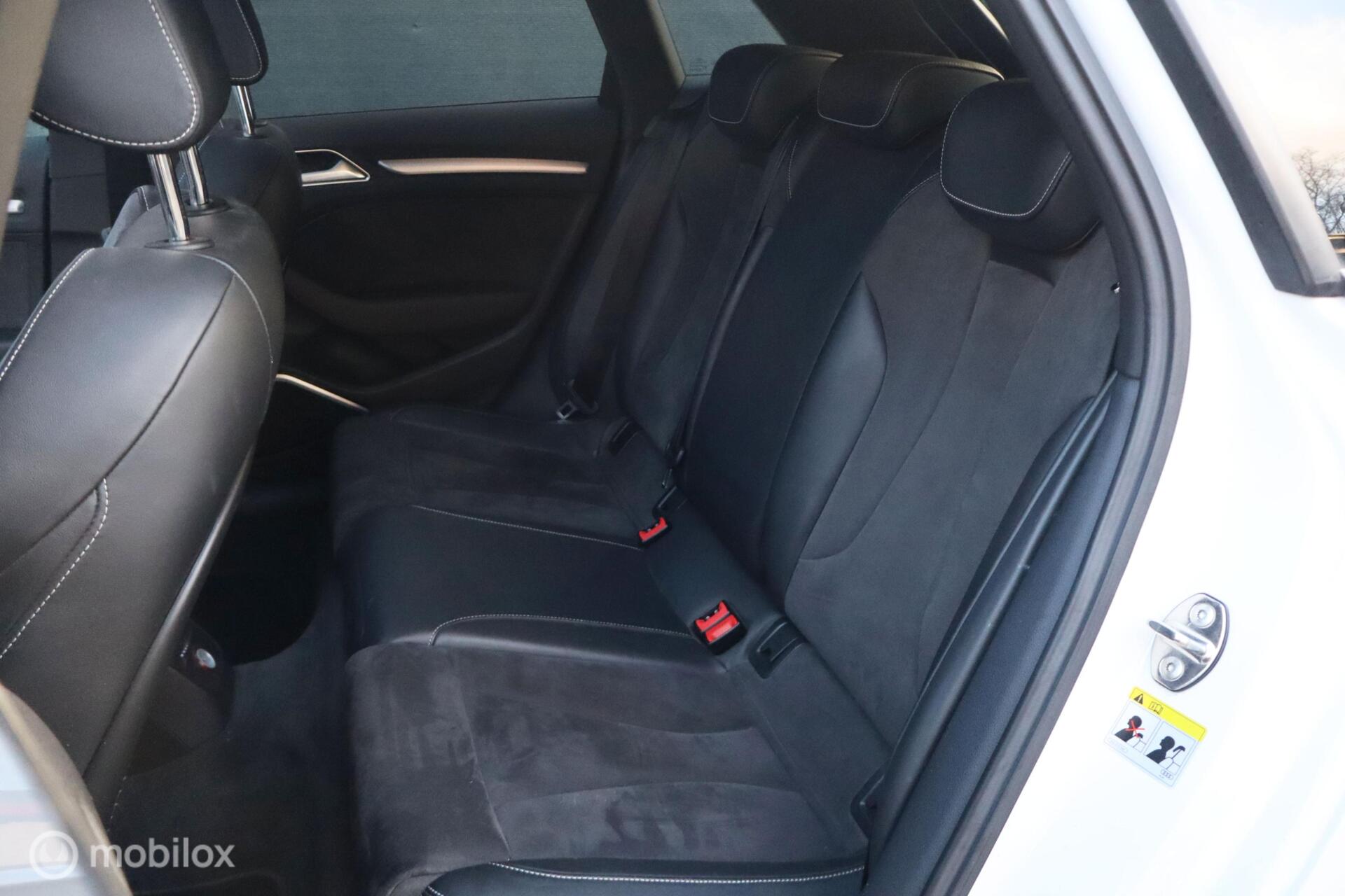 Foto van Audi S3 Sportback