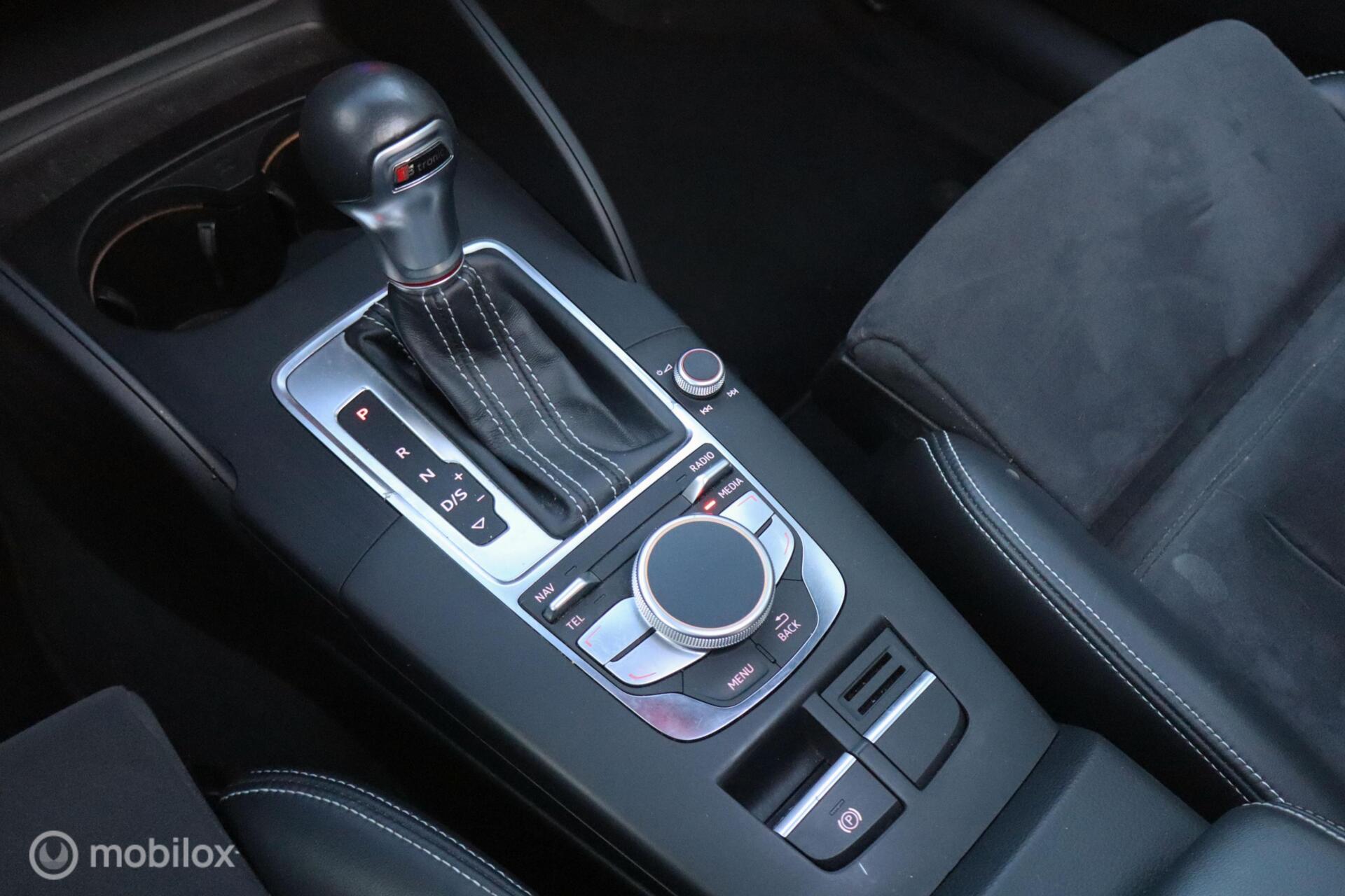 Foto van Audi S3 Sportback