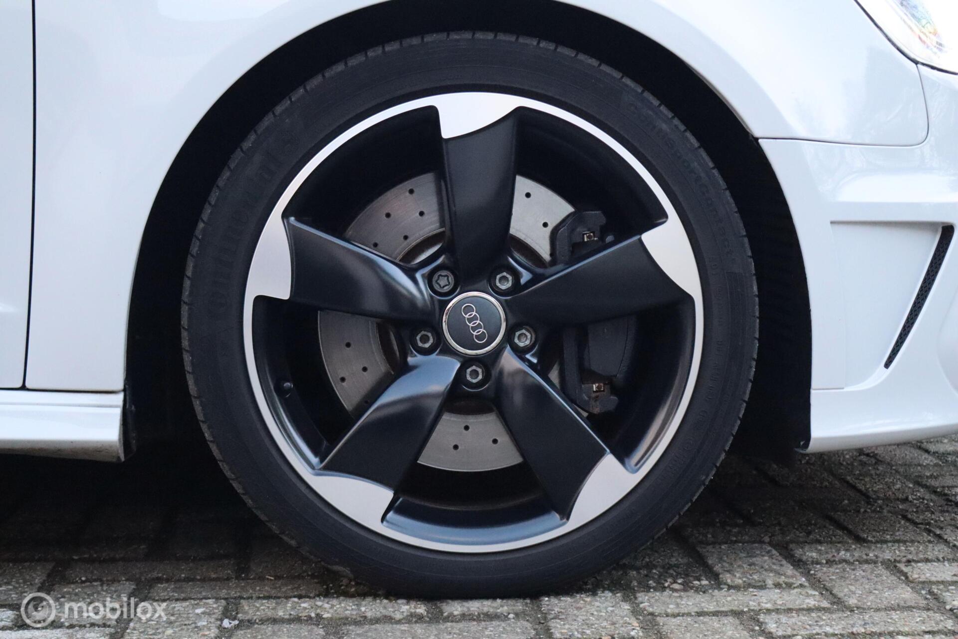 Foto van Audi S3 Sportback