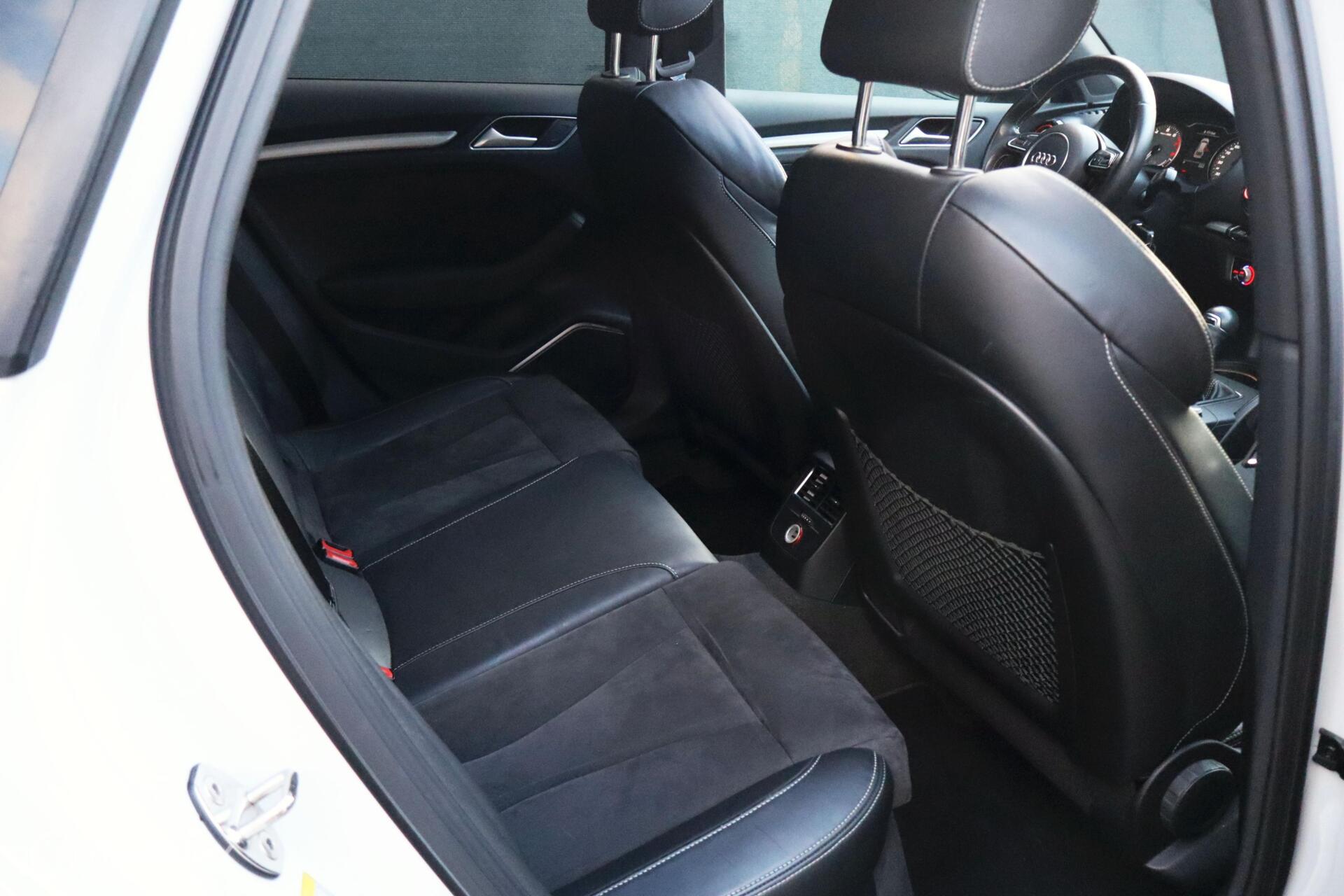 Foto van Audi S3 Sportback