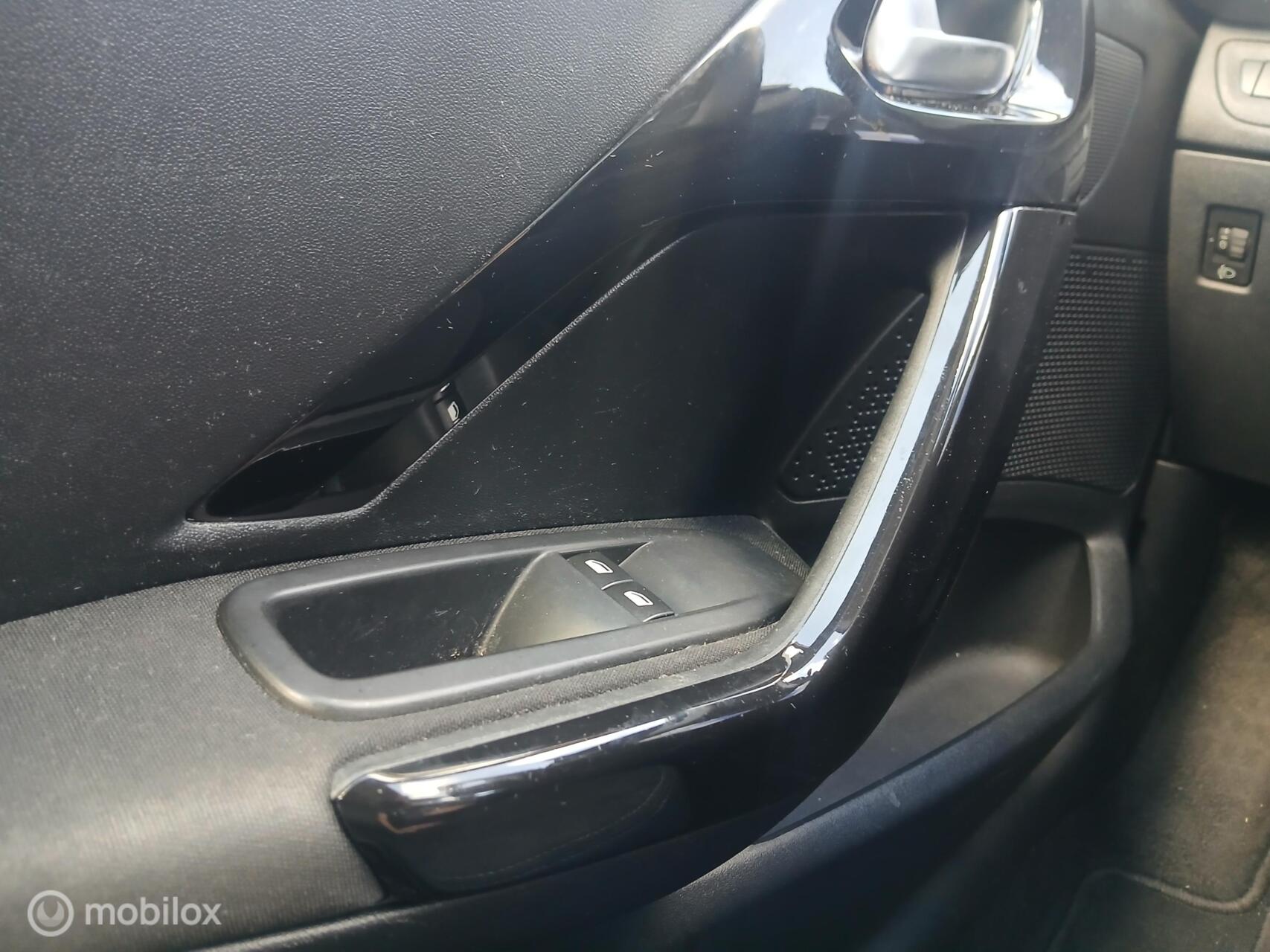 Foto van Peugeot 208