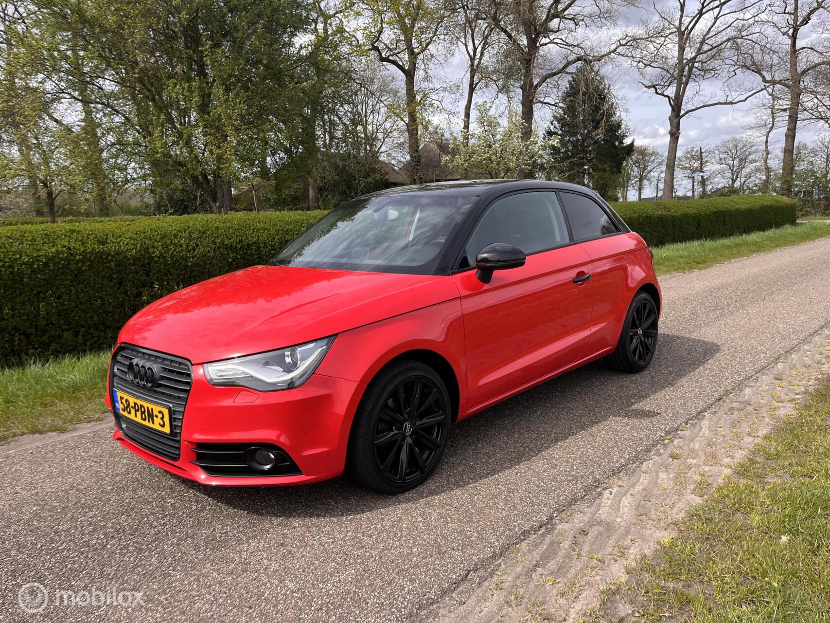 Audi Audi A1 1.4 TFSI Ambition Pro Line Business NIEUWE KETTING! 2011 - voorkant