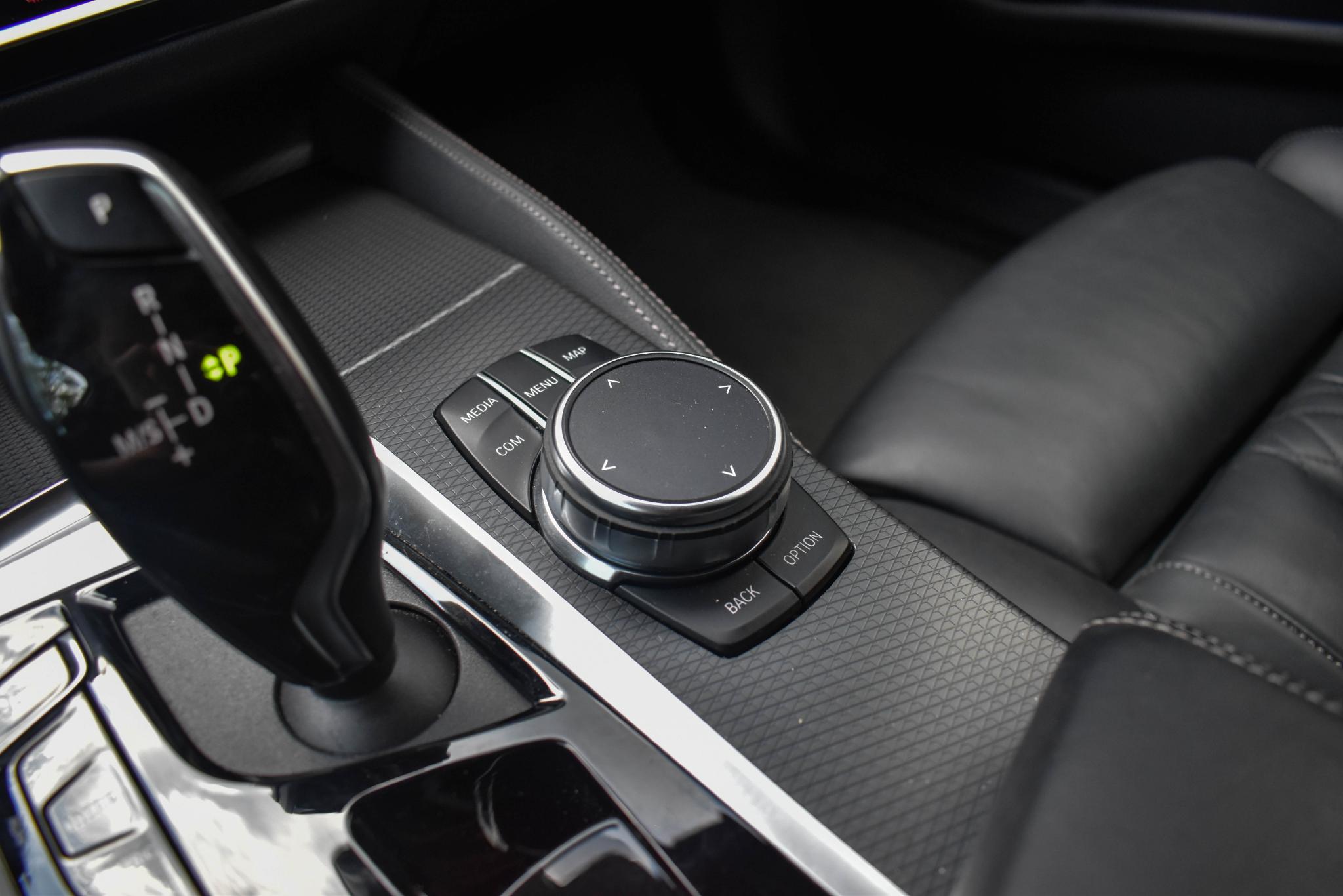 Foto van BMW 530e