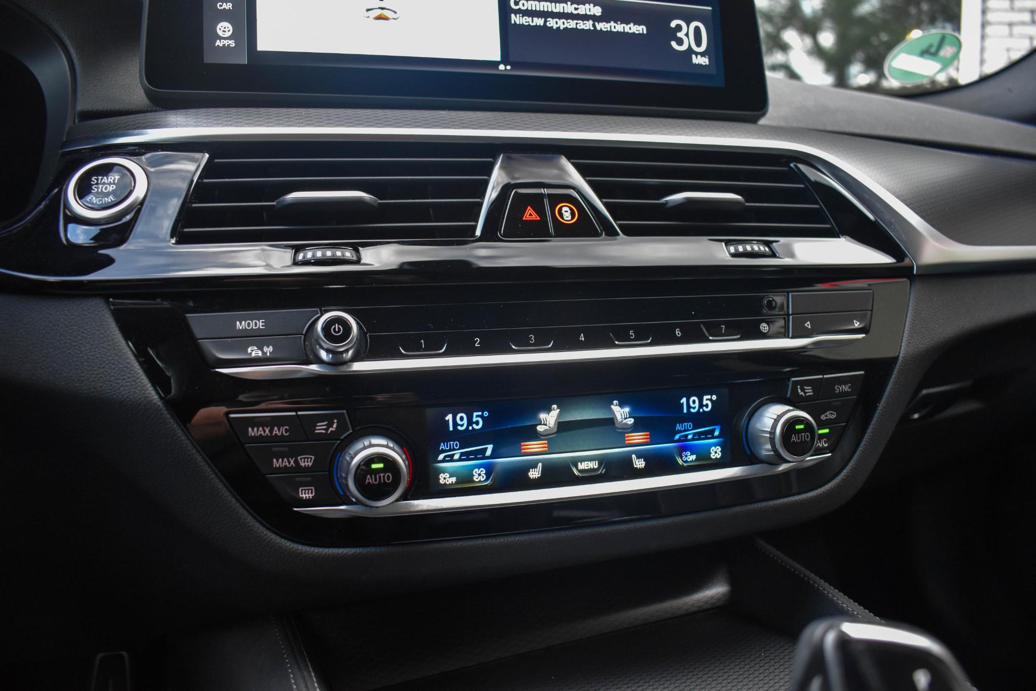 Foto van BMW 530e