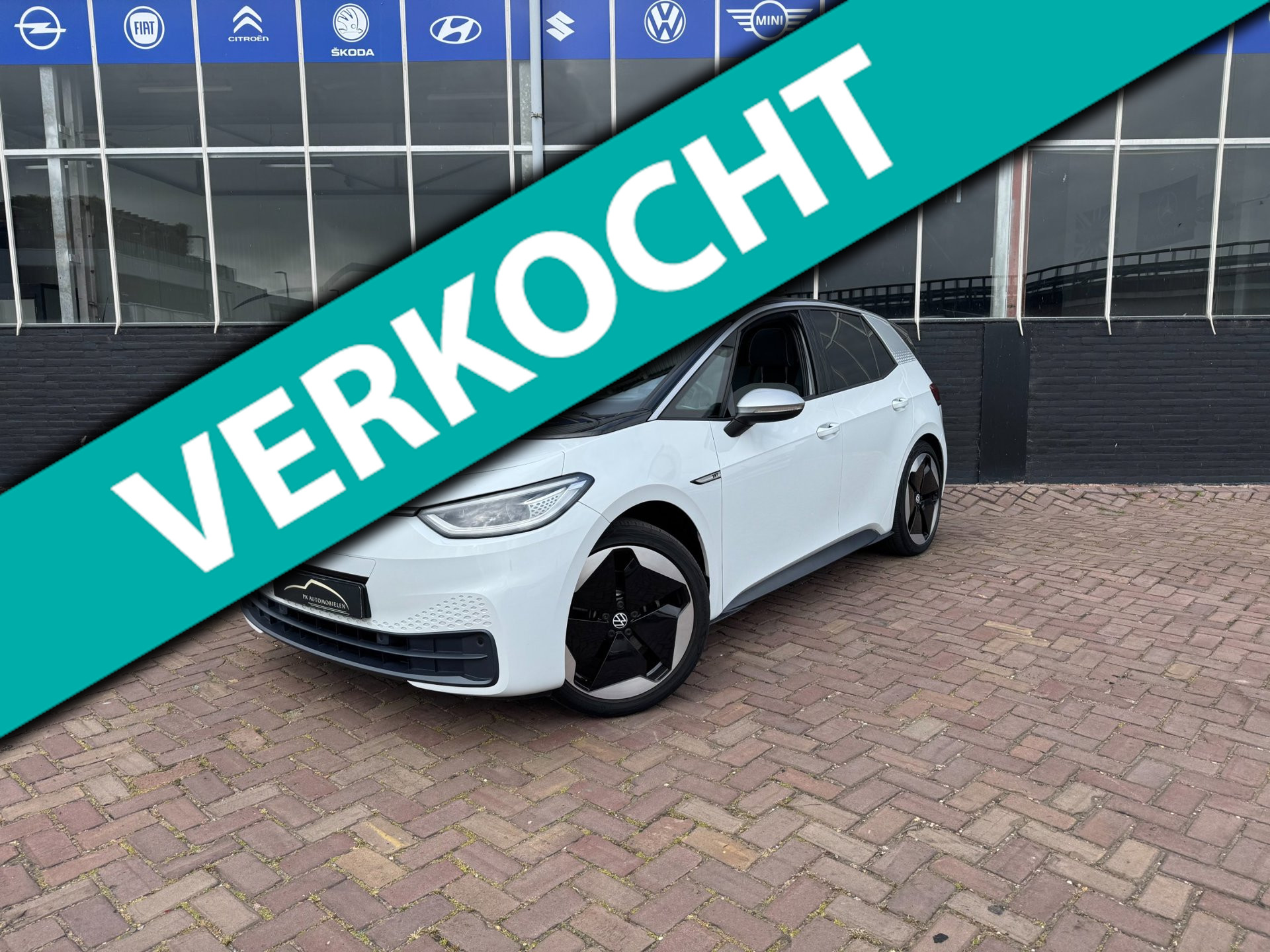 Volkswagen Id.3 Pro 150 KW First Plus 58 kWh **HEAD UP + PANODAK + MASSAGE STOELEN + CARPLAY** 2020 - voorkant