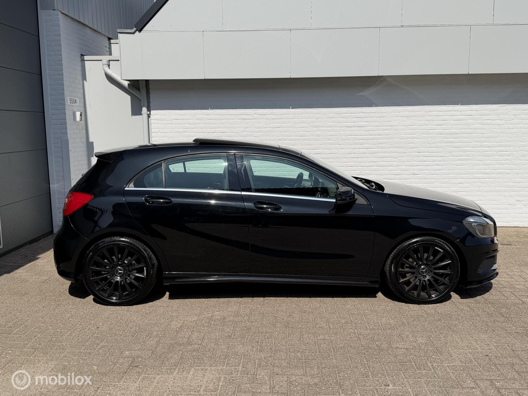 Foto van Mercedes-Benz A 180