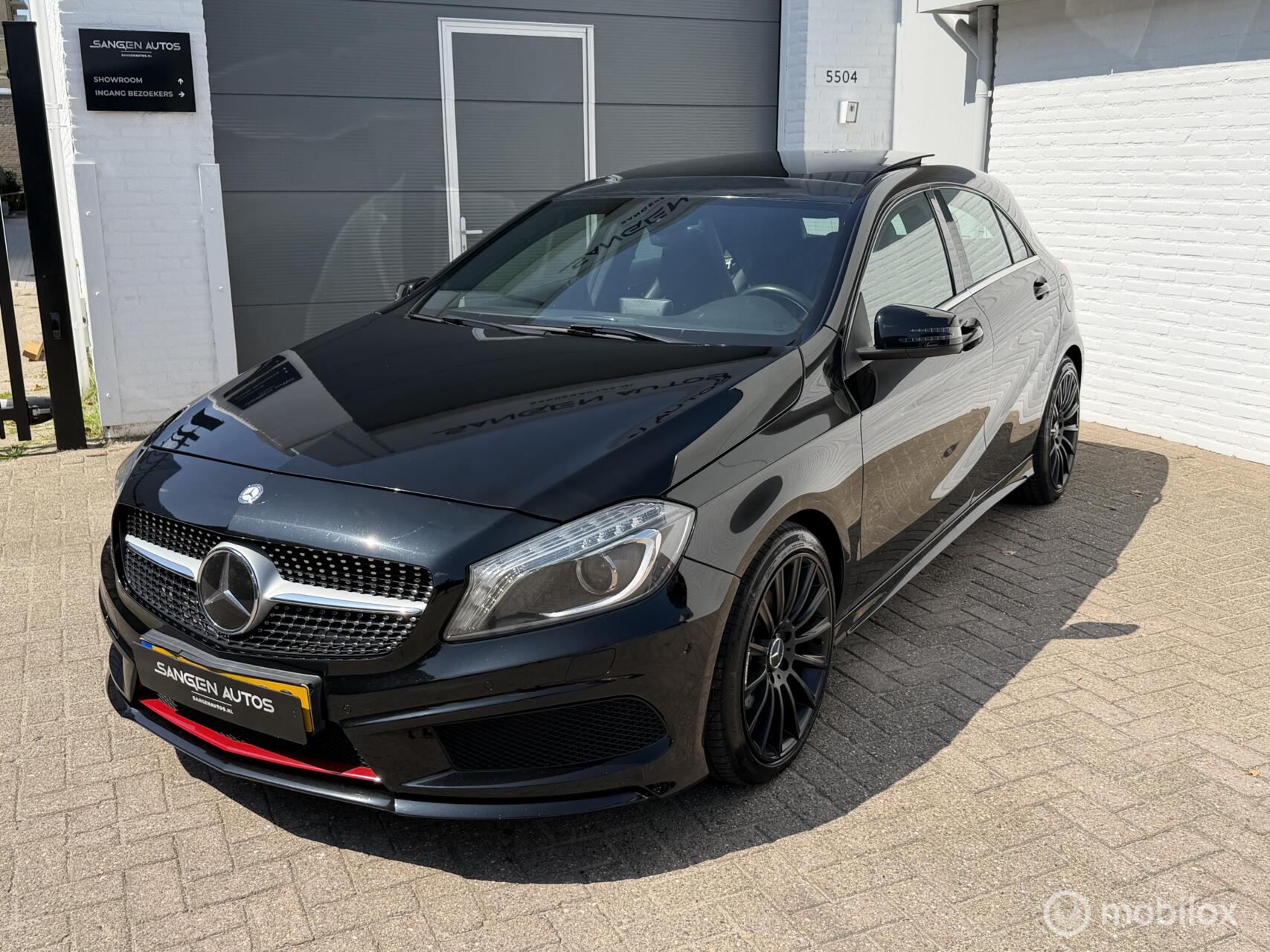 Mercedes-Benz A 180 180 Amg Pano Led Half leer 18 inch 2014 - voorkant