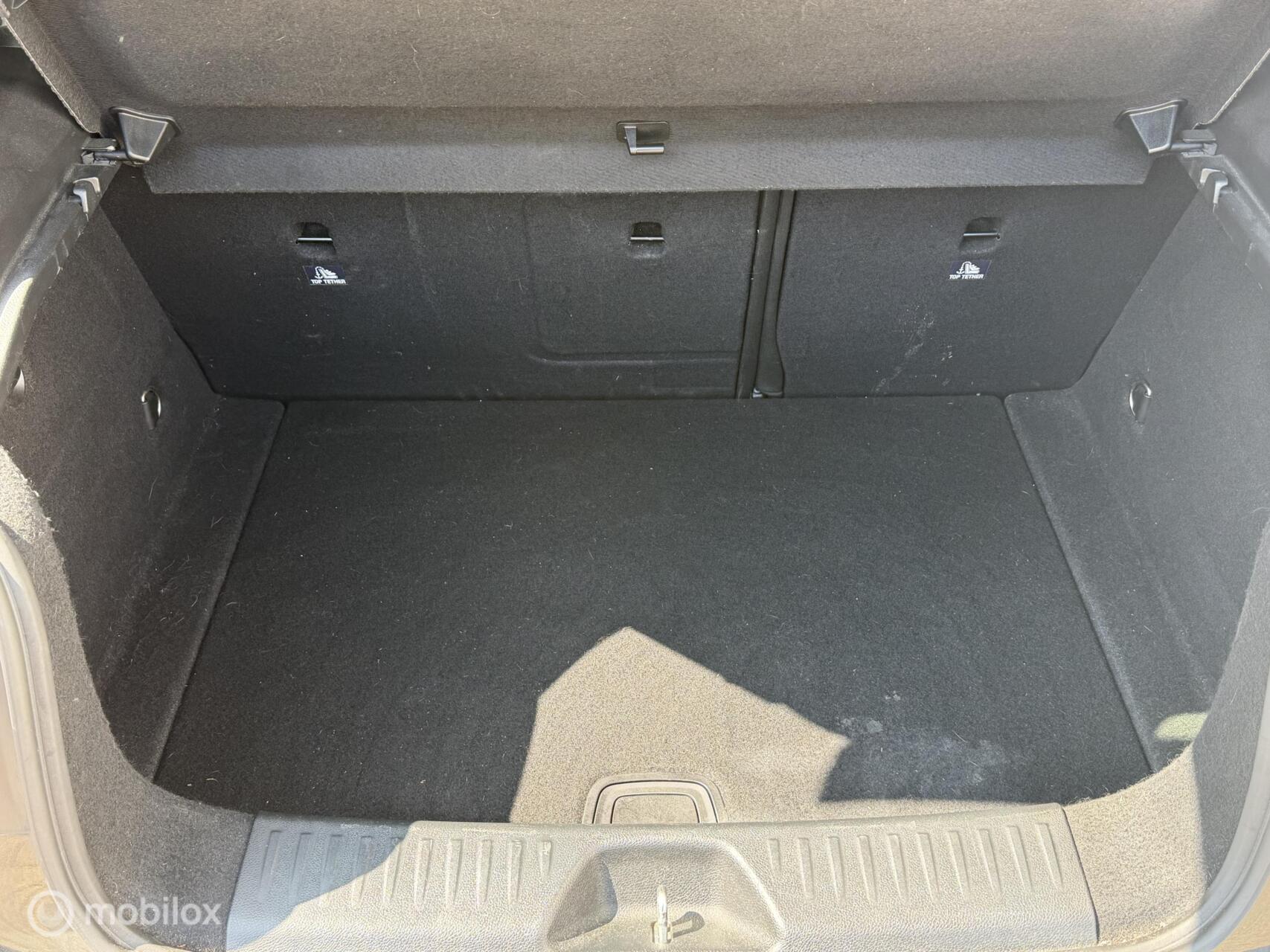 Foto van Mercedes-Benz A 180
