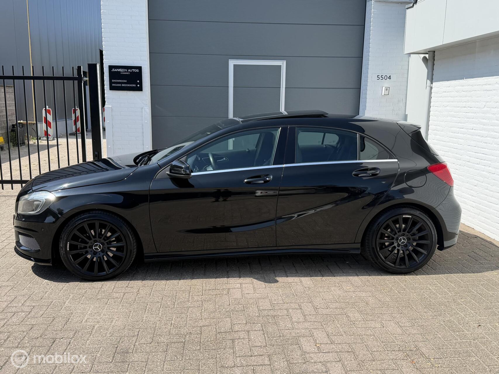 Foto van Mercedes-Benz A 180