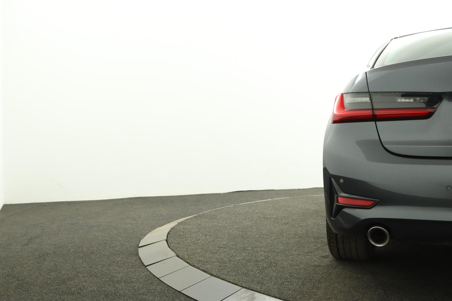 Foto van BMW 330e