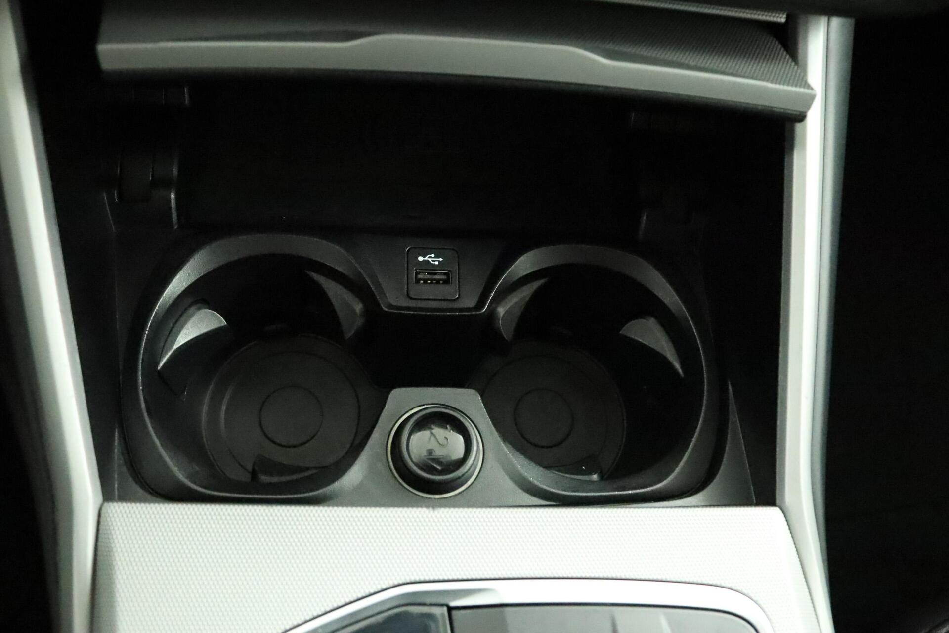 Foto van BMW 330e