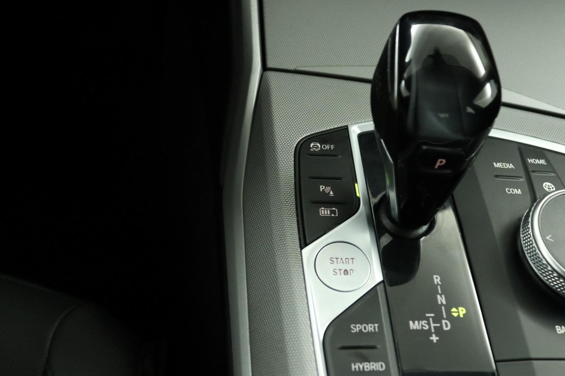 Foto van BMW 330e