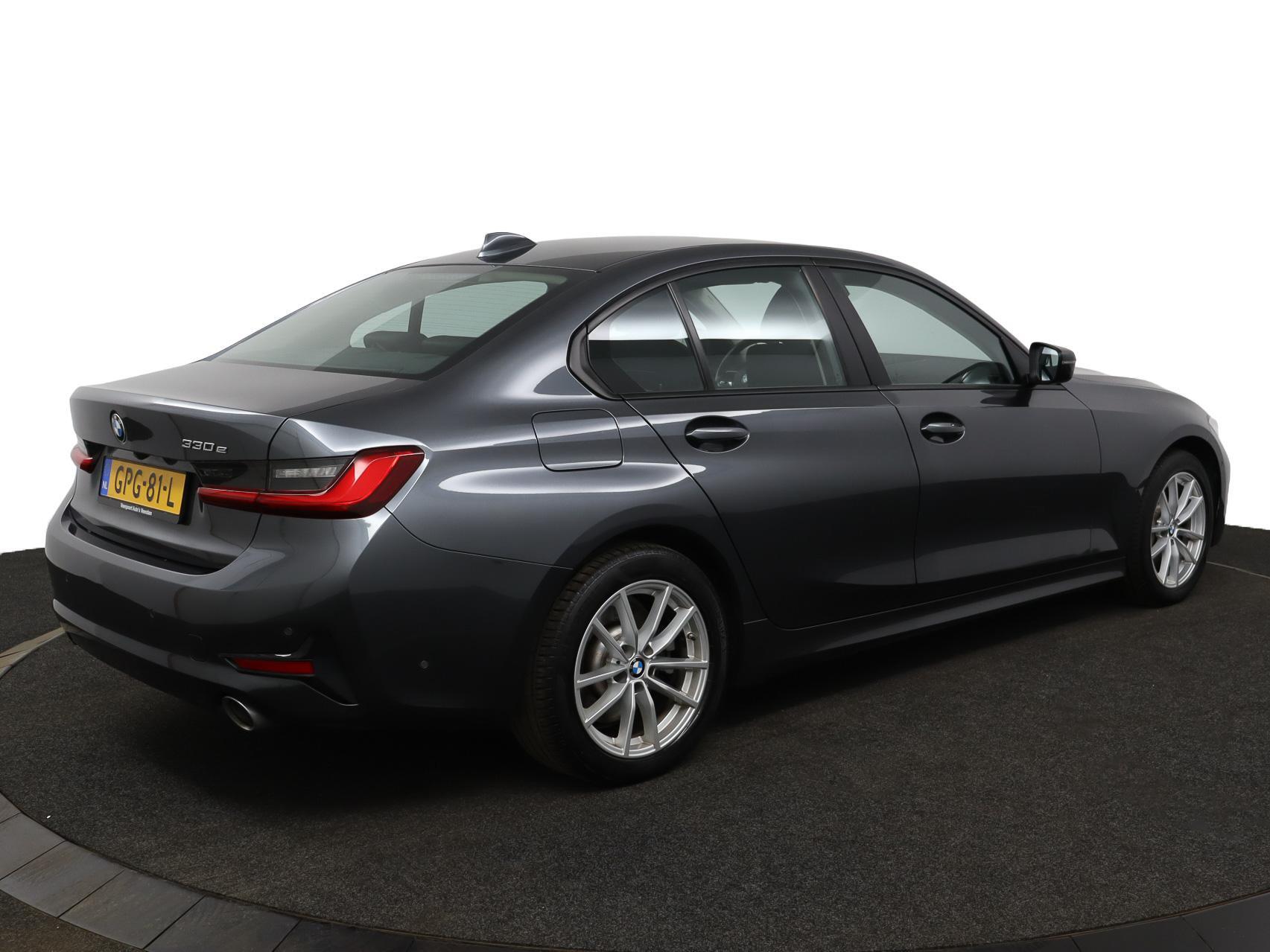 Foto van BMW 330e