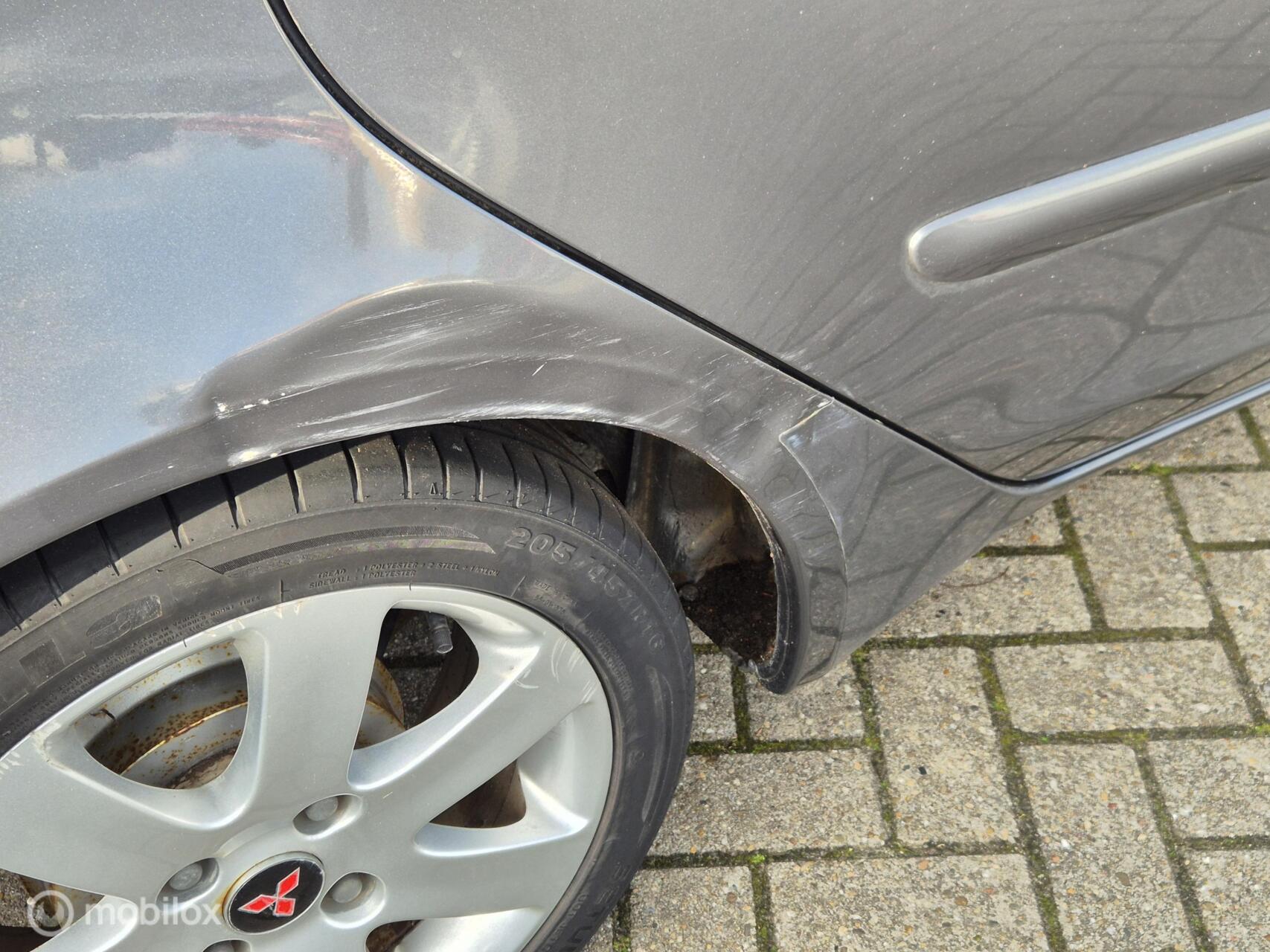 Foto van Mitsubishi Mitsubishi Colt