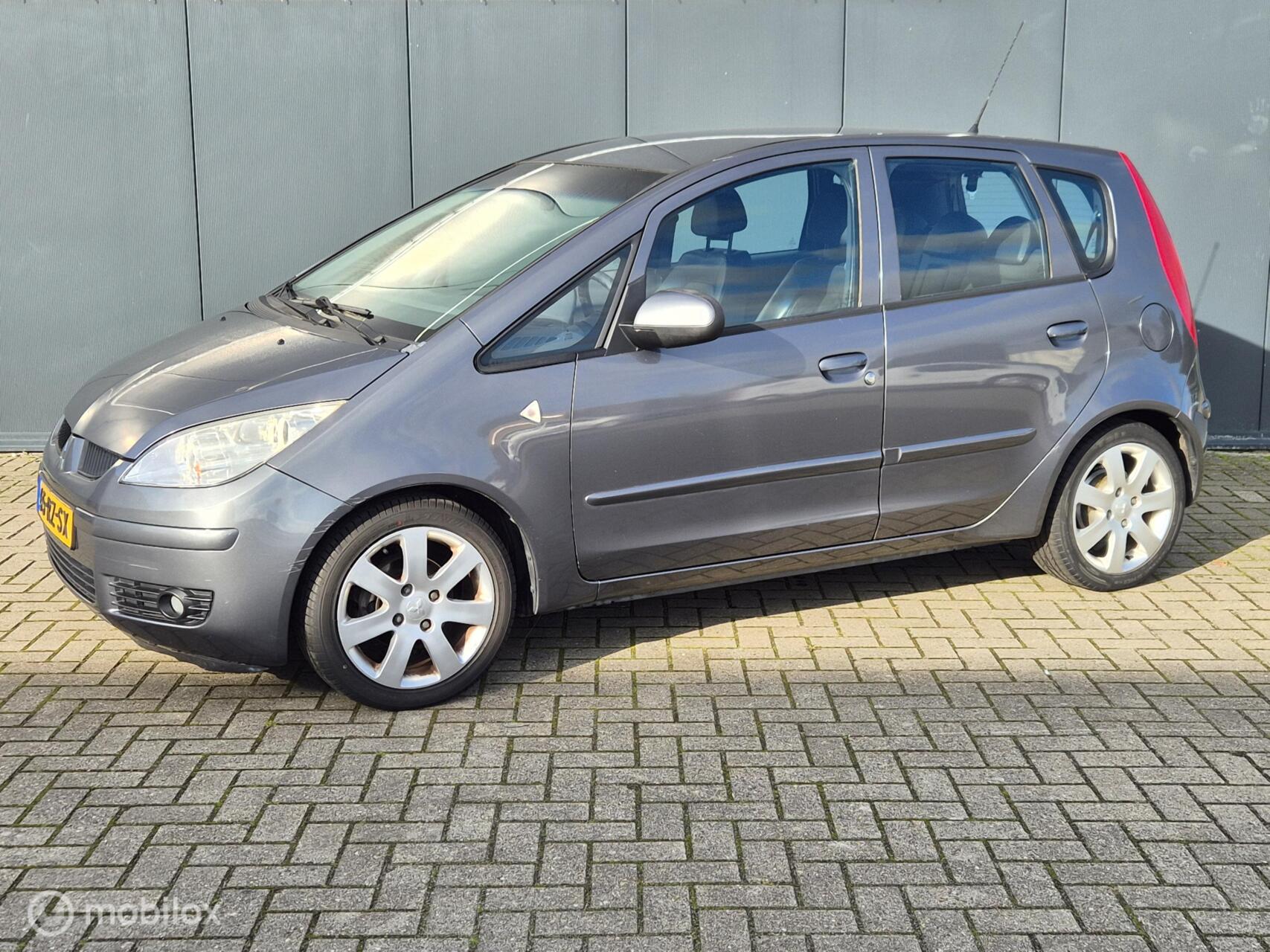 Foto van Mitsubishi Mitsubishi Colt
