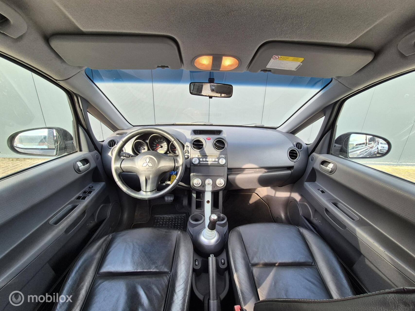 Foto van Mitsubishi Mitsubishi Colt