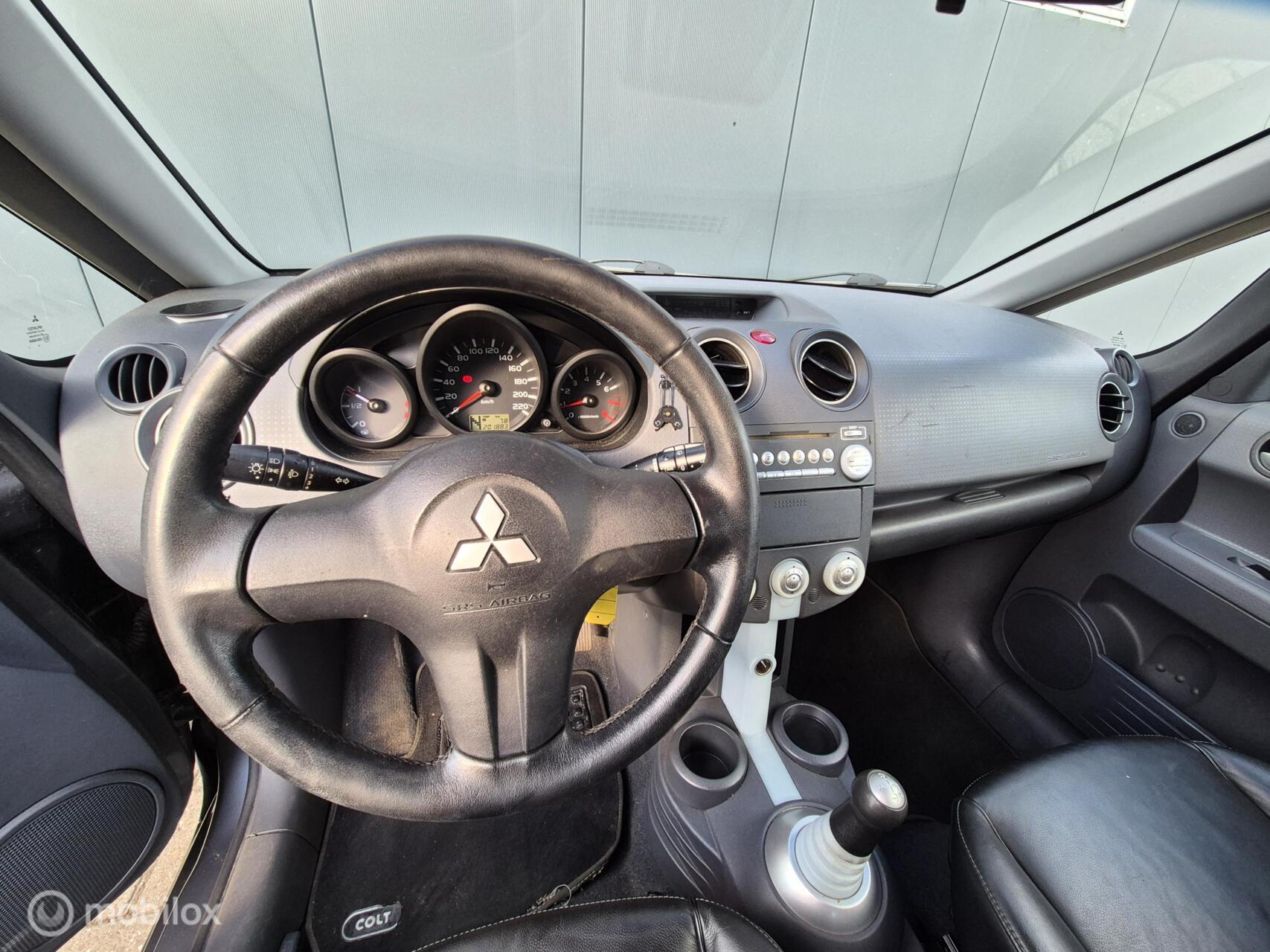 Foto van Mitsubishi Mitsubishi Colt