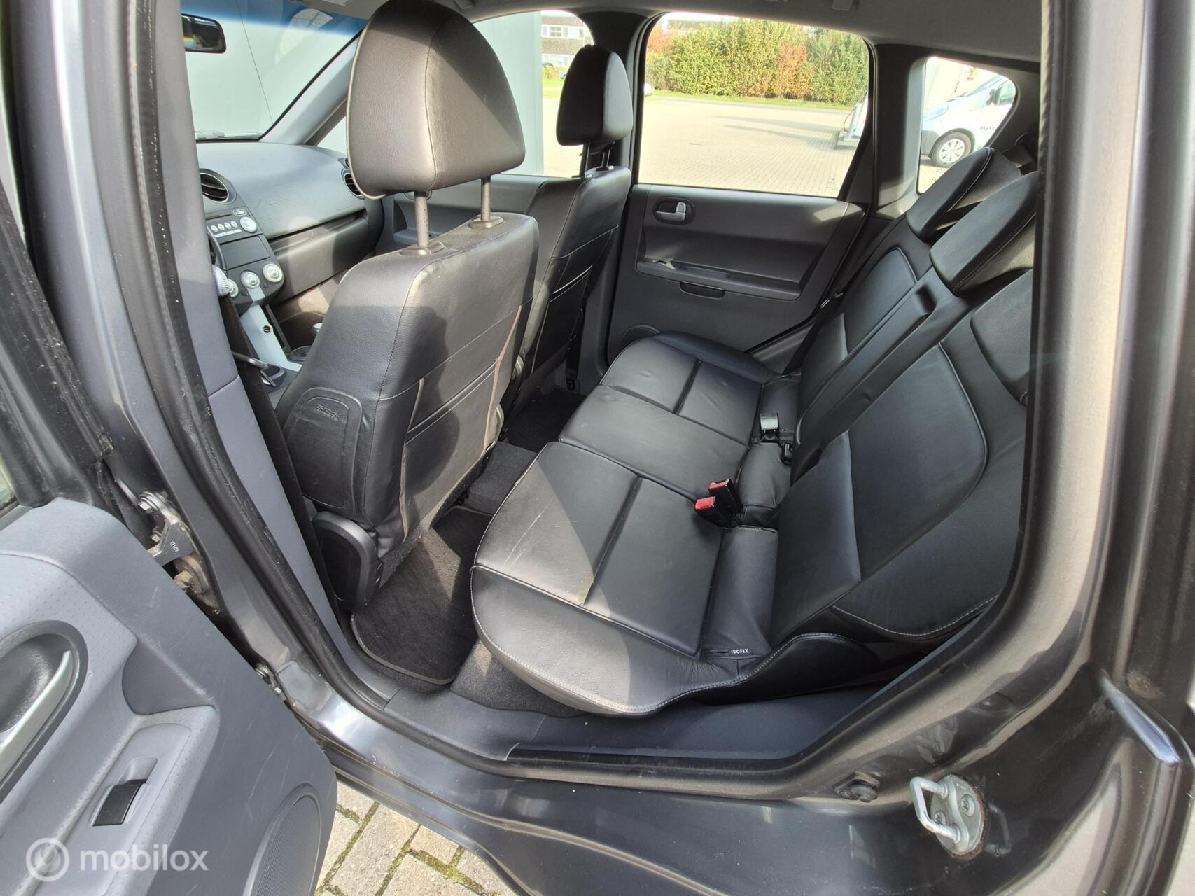 Foto van Mitsubishi Mitsubishi Colt
