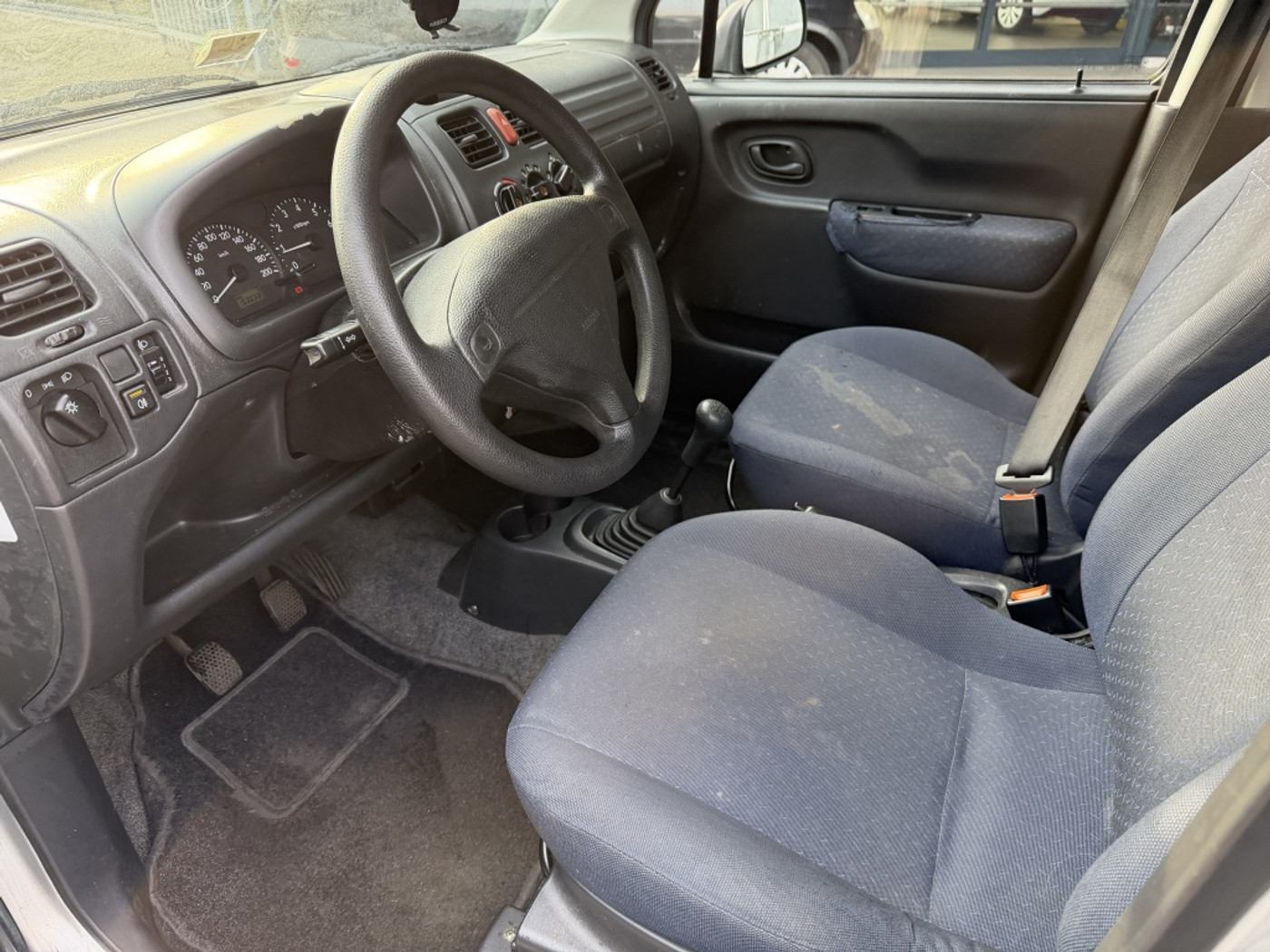 Foto van Suzuki Wagon R