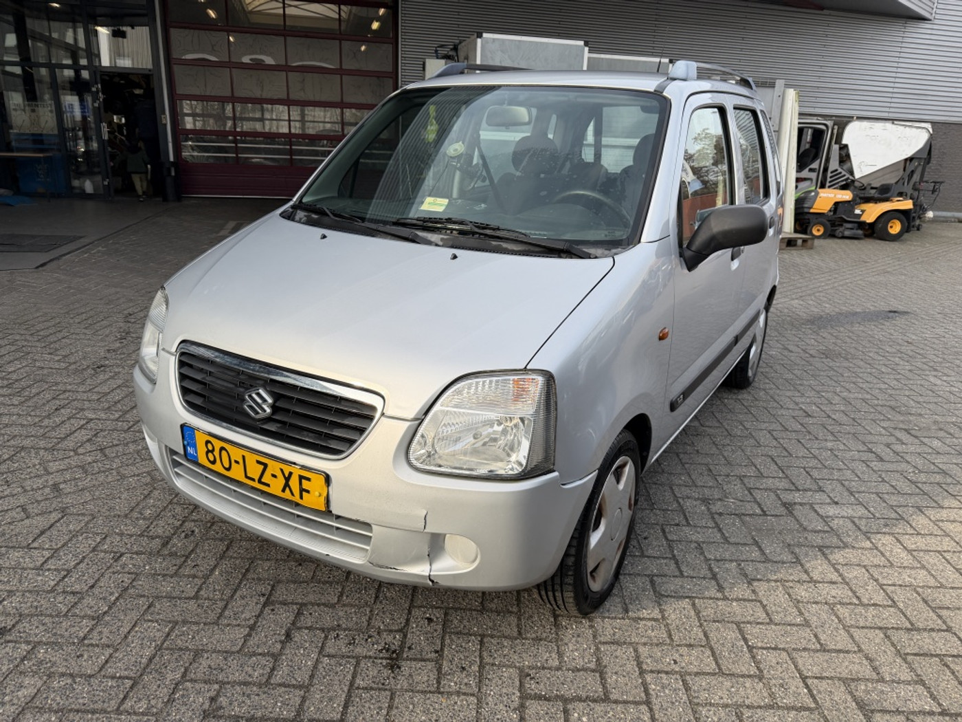 Foto van Suzuki Wagon R