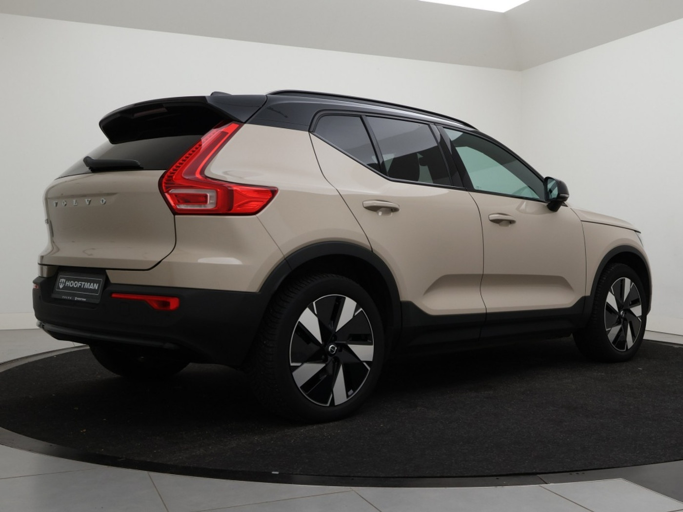 Foto van Volvo Ex40