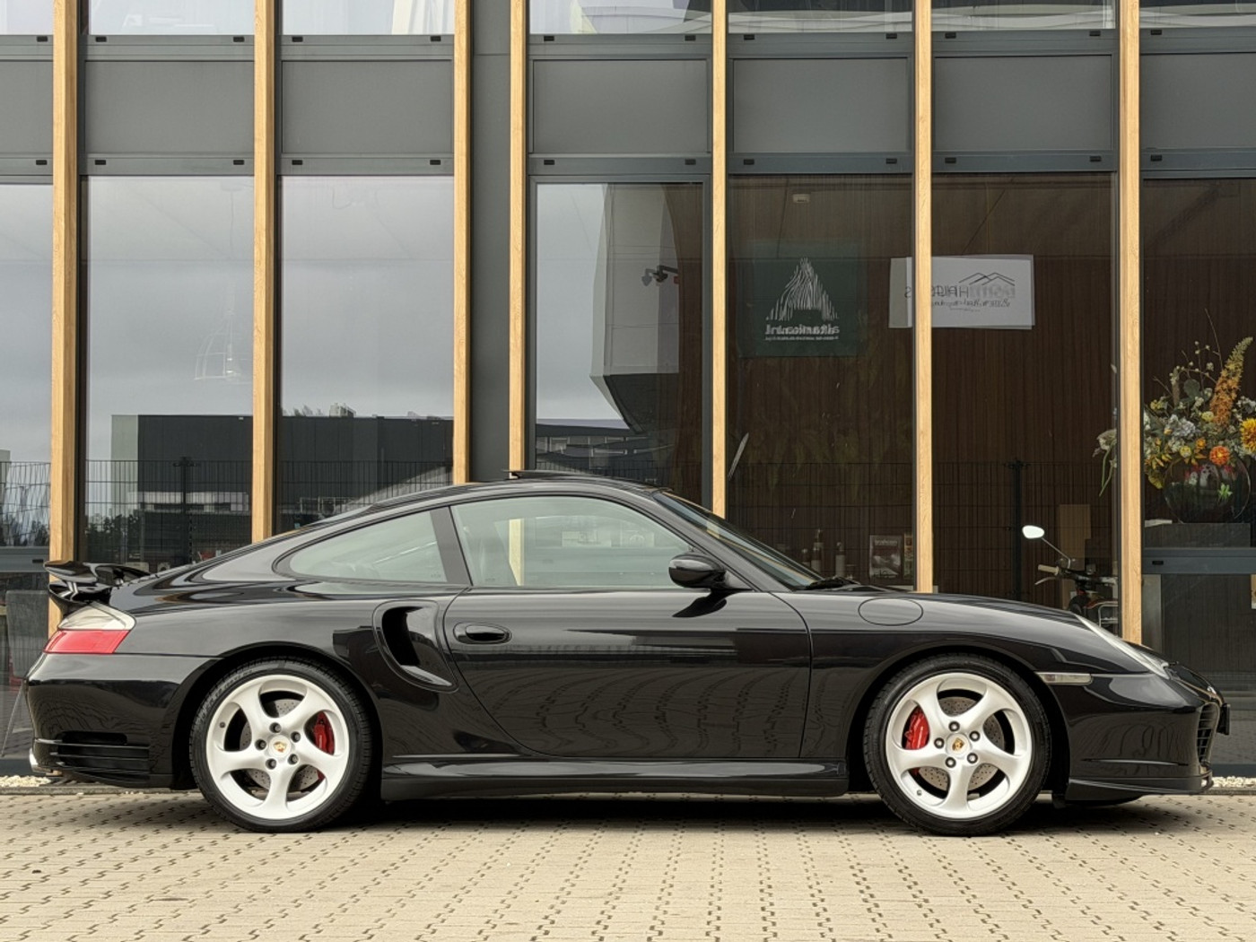 Foto van Porsche 911 Turbo