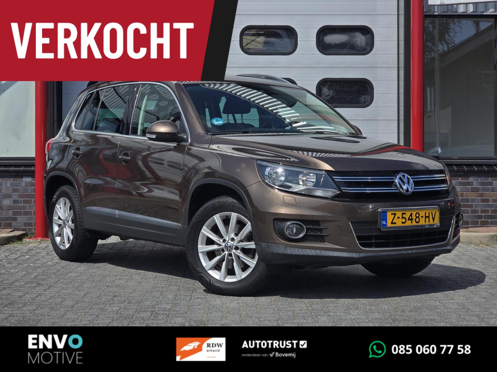 Volkswagen Tiguan 1.4 TSI Sport&Style Navi/Clima/Trekhaak 2011 - voorkant