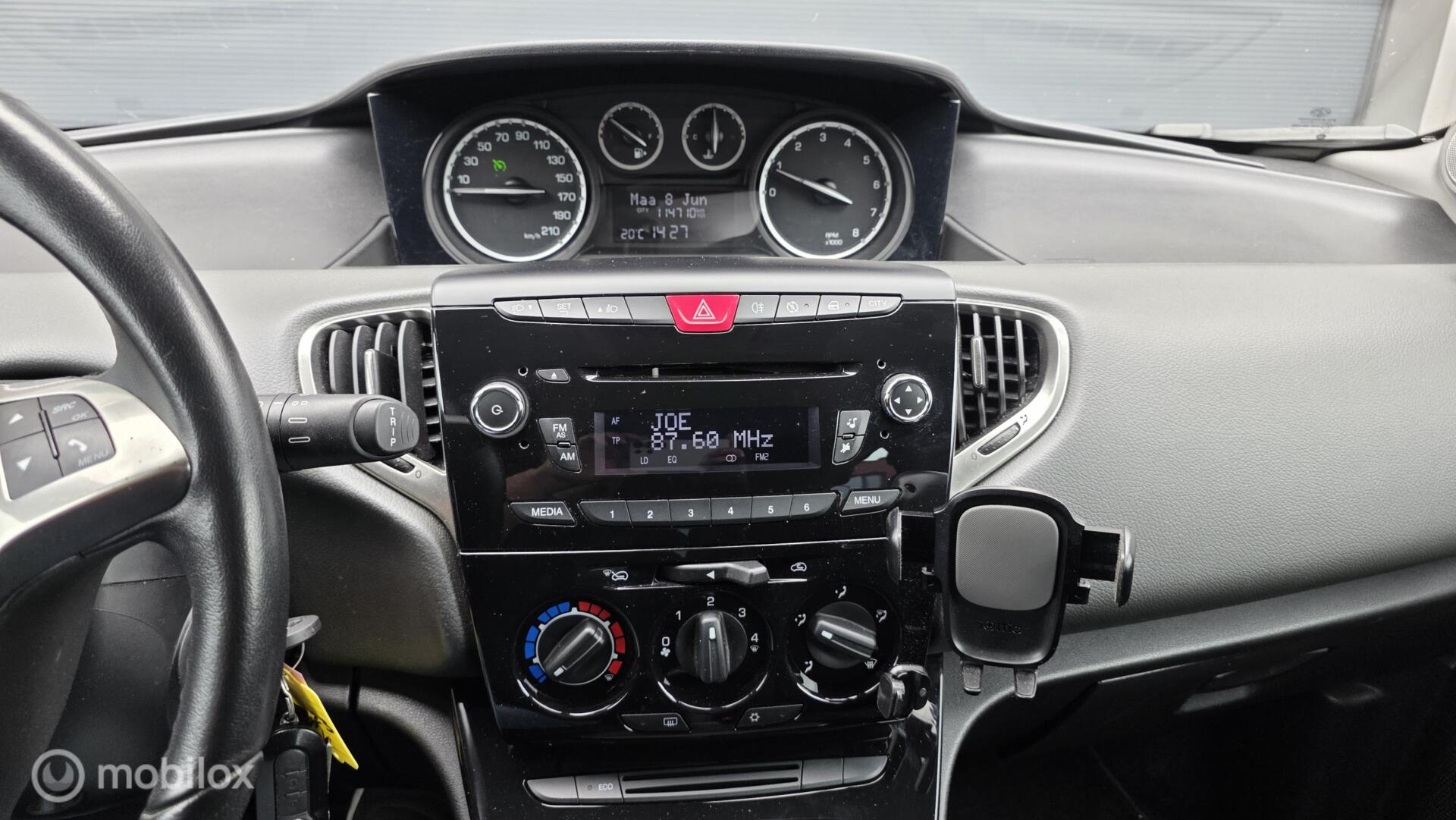 Foto van Lancia Ypsilon