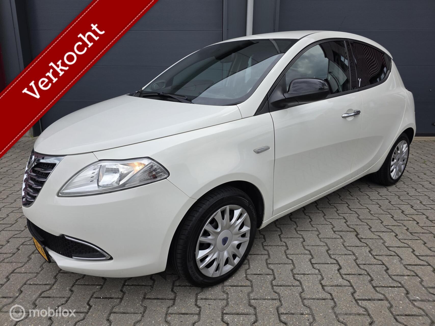 Foto van Lancia Ypsilon