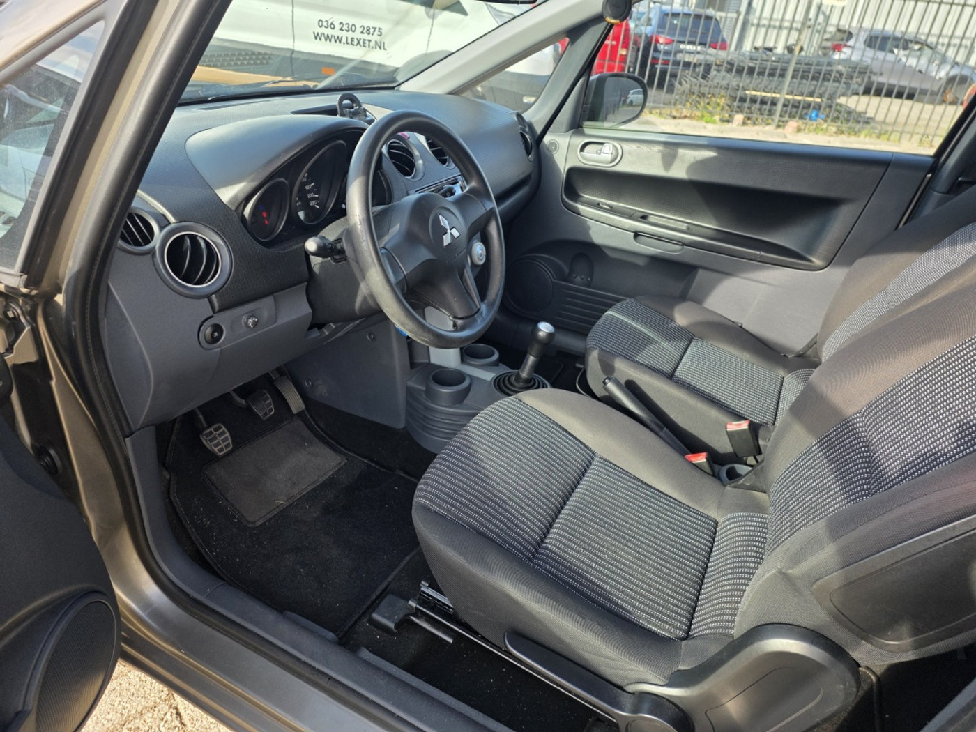 Foto van Mitsubishi Mitsubishi Colt