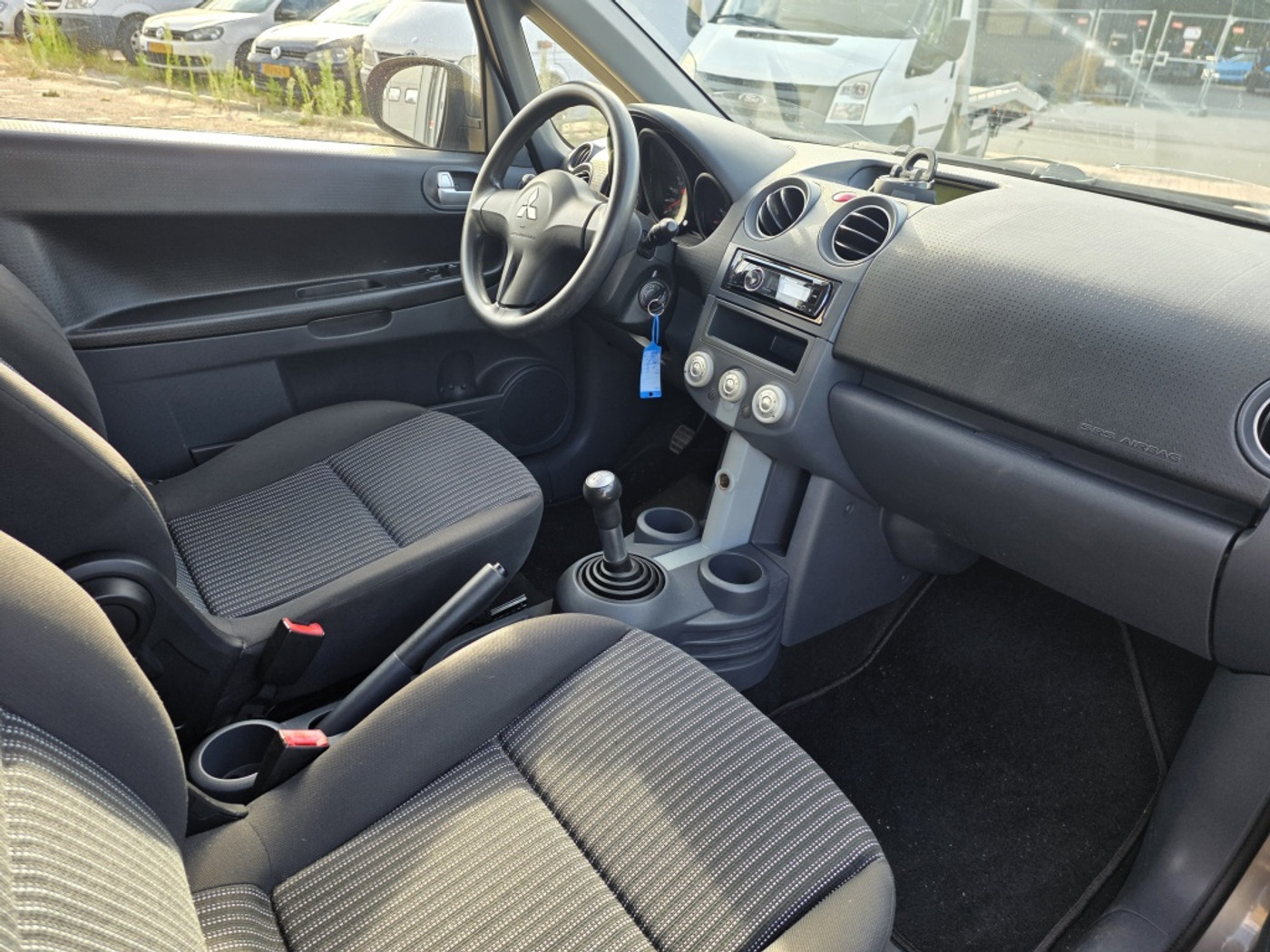 Foto van Mitsubishi Mitsubishi Colt