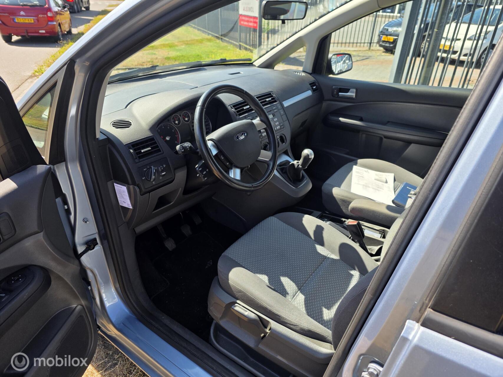 Foto van Ford Focus C-max
