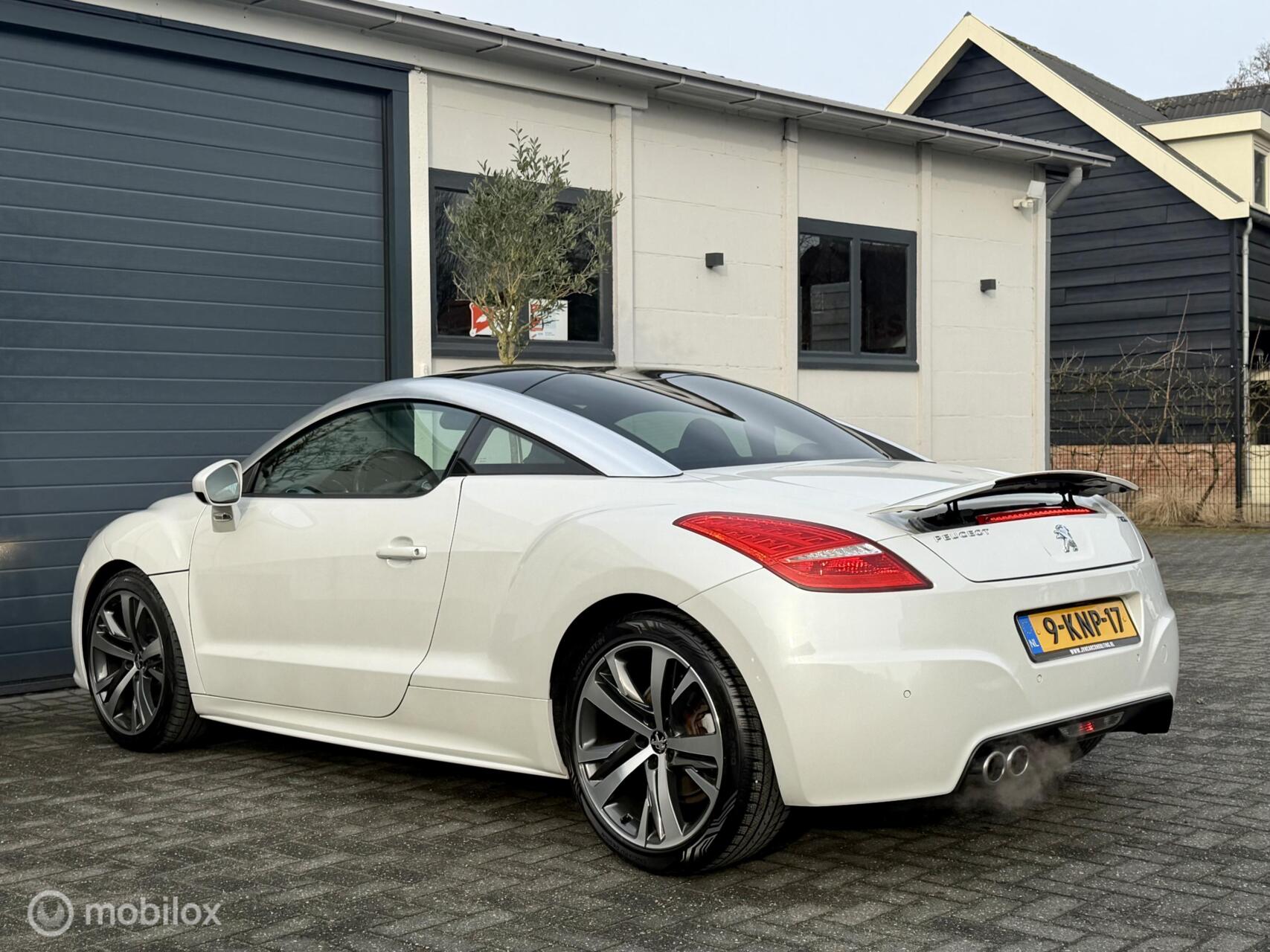 Foto van Peugeot RCZ