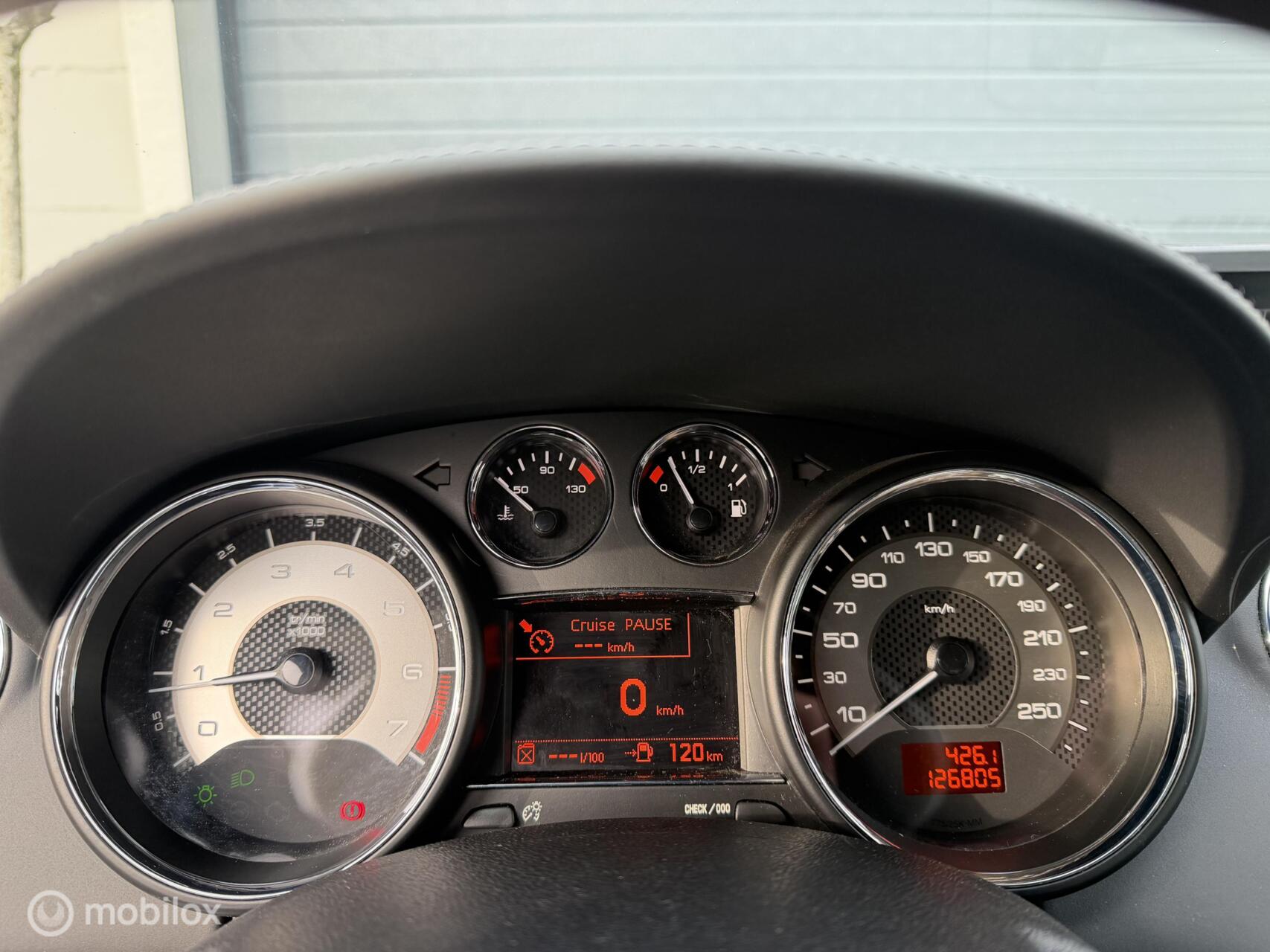 Foto van Peugeot RCZ