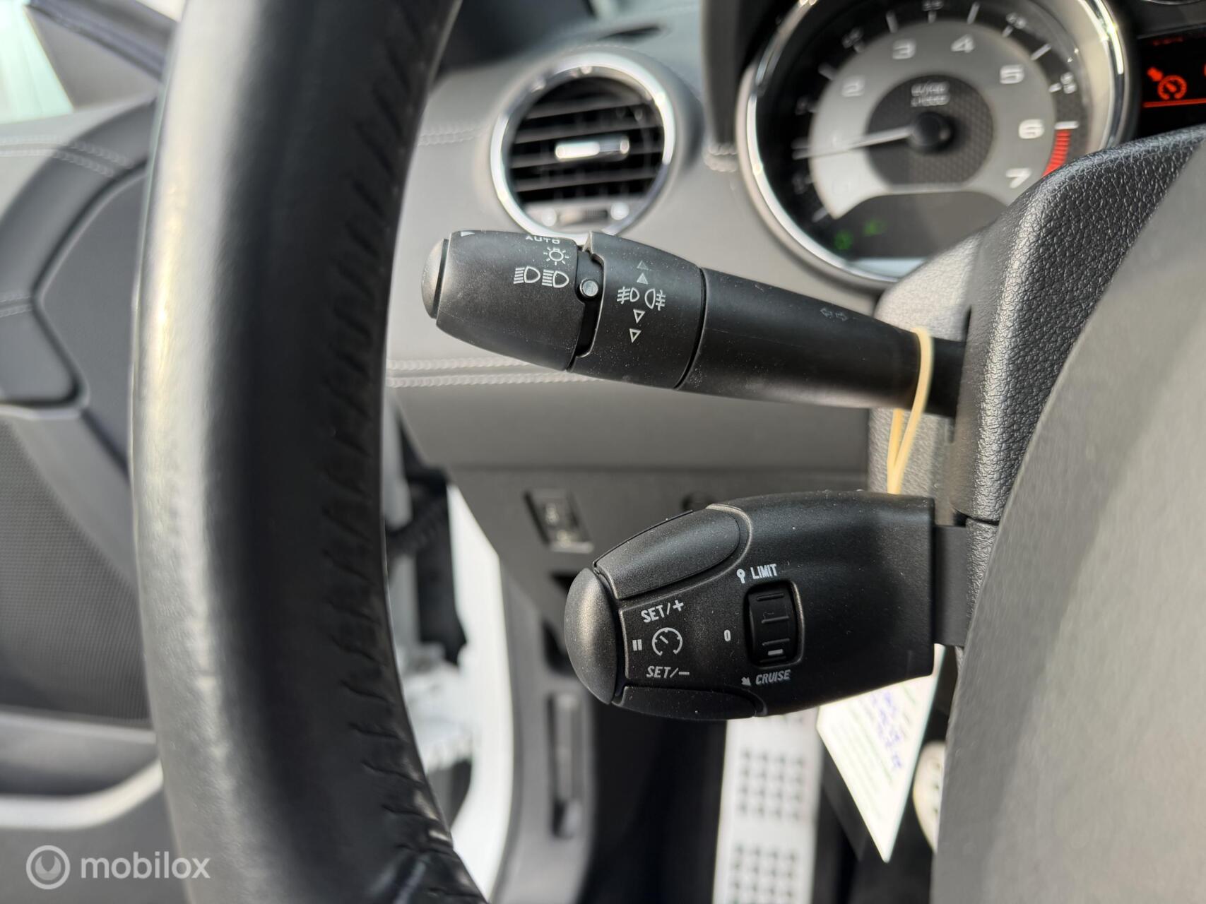 Foto van Peugeot RCZ
