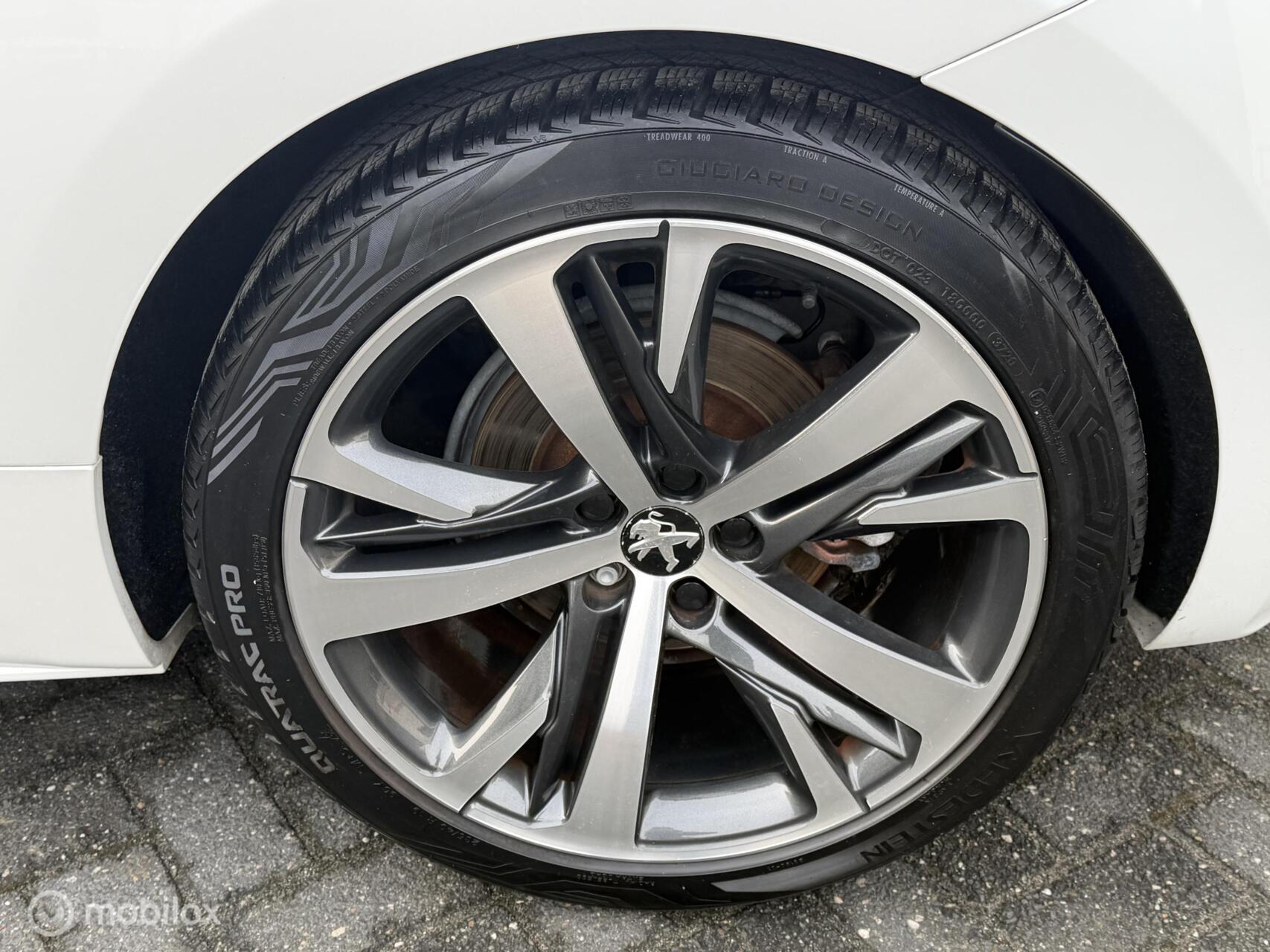 Foto van Peugeot RCZ