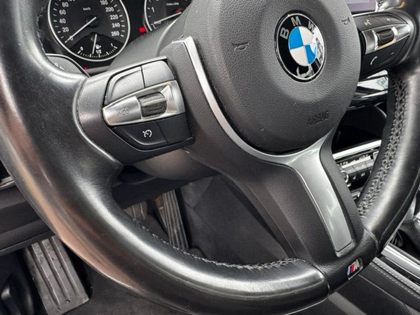 Foto van BMW 225xe Active Tourer