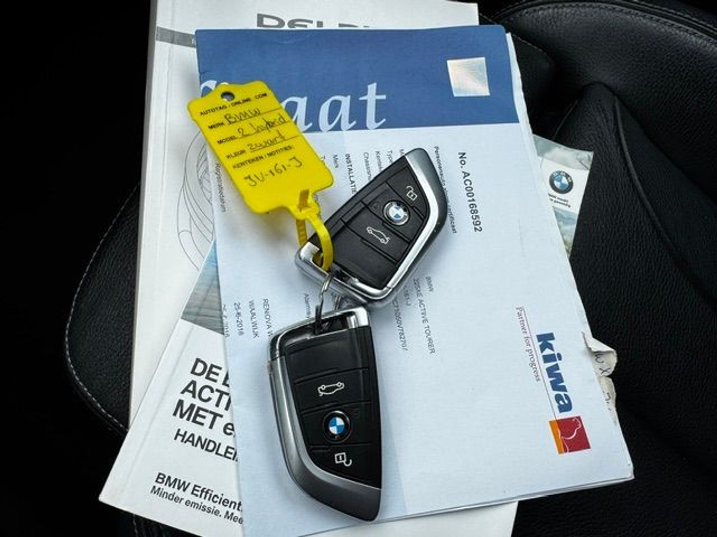 Foto van BMW 225xe Active Tourer