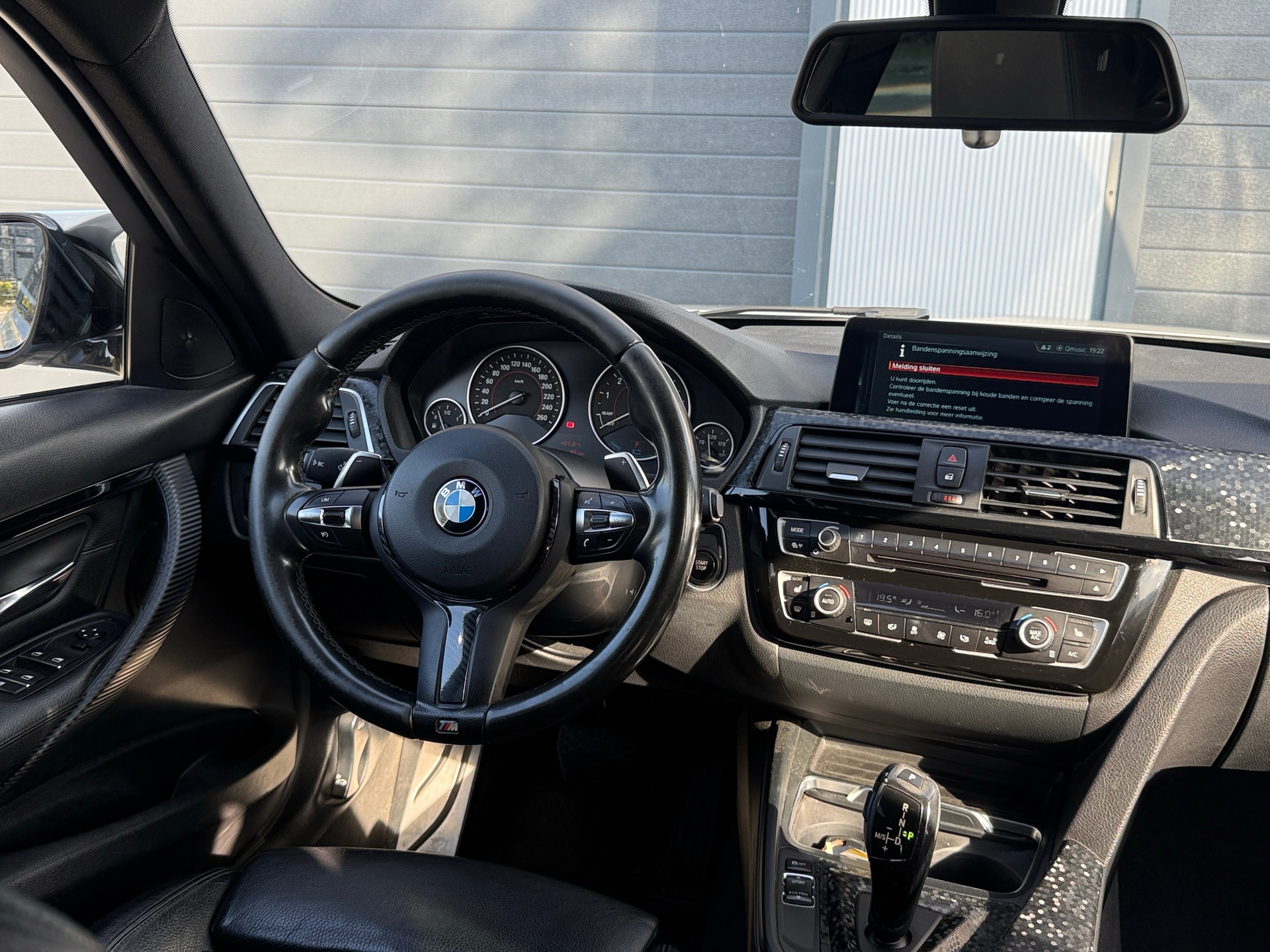 Foto van BMW 330e Iperformance