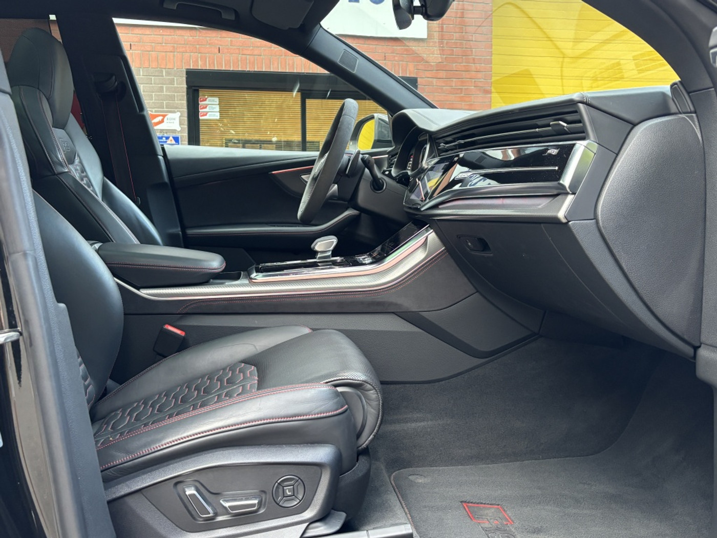 Foto van Audi RS Q8