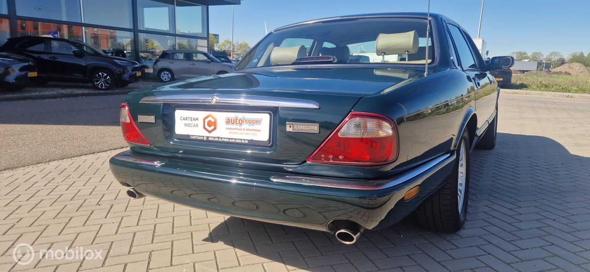 Foto van Jaguar Jaguar (xj8) Executive