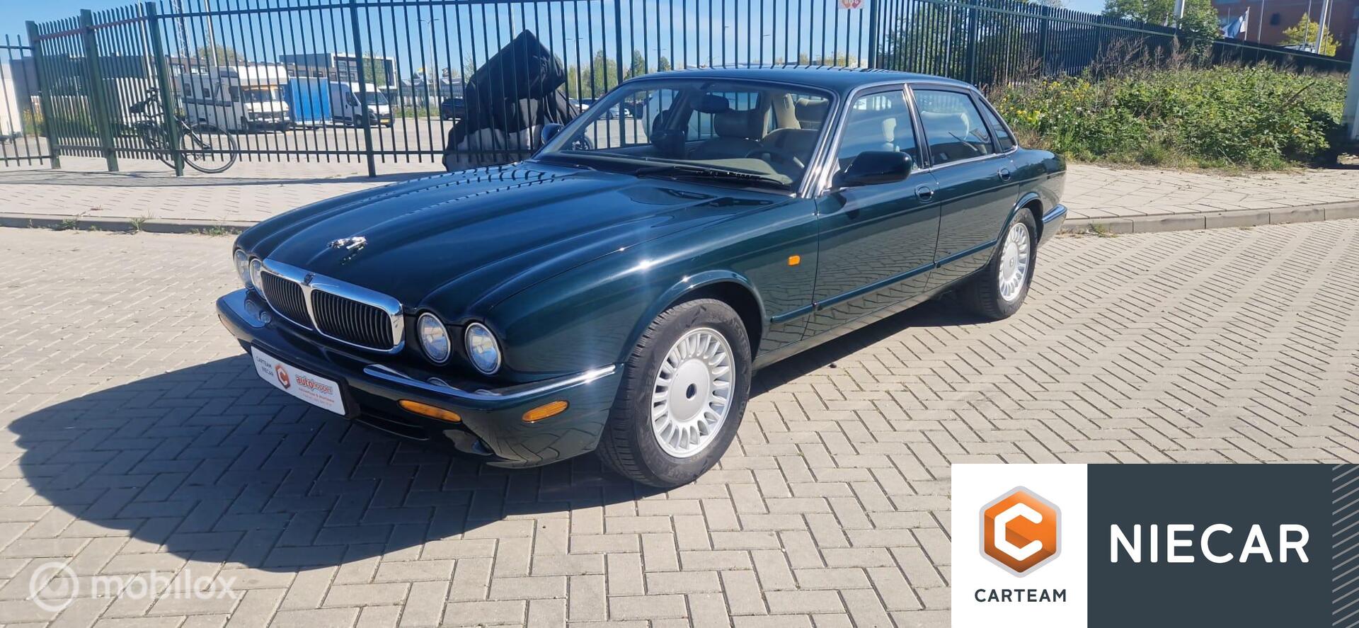 Foto van Jaguar Jaguar (xj8) Executive